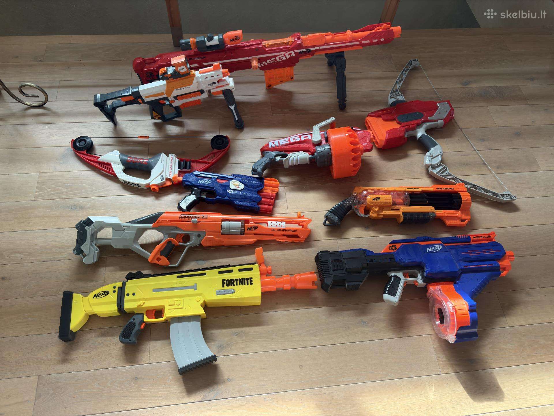 Parduodu nerf šautuvus.