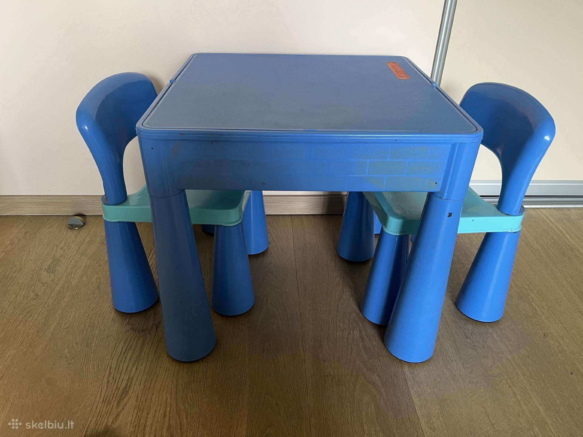 Vaikiškas staliukas su kėdutėmis