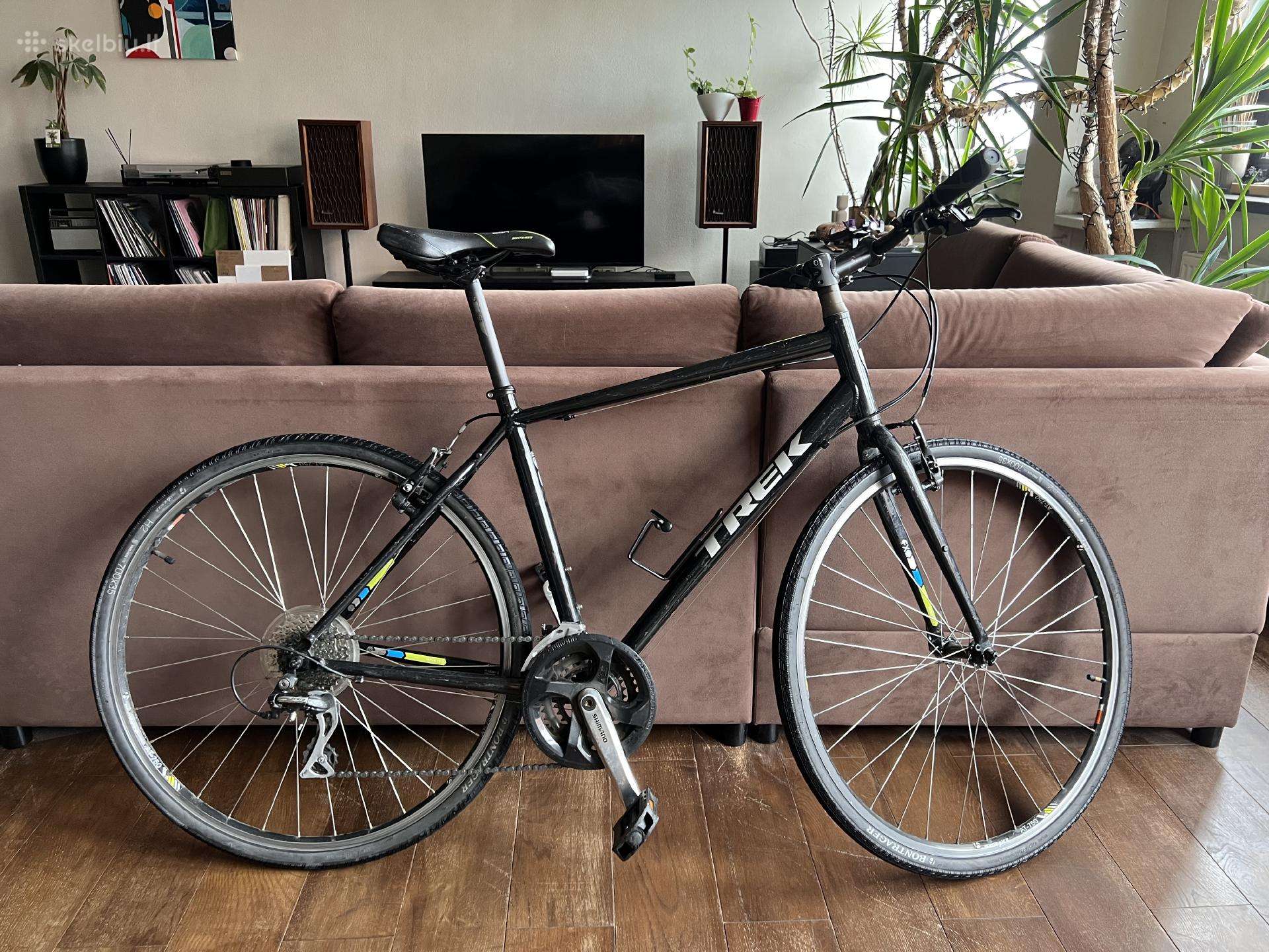 Trek 7.2 Fx hibridinis dviratis, 22,5, 28