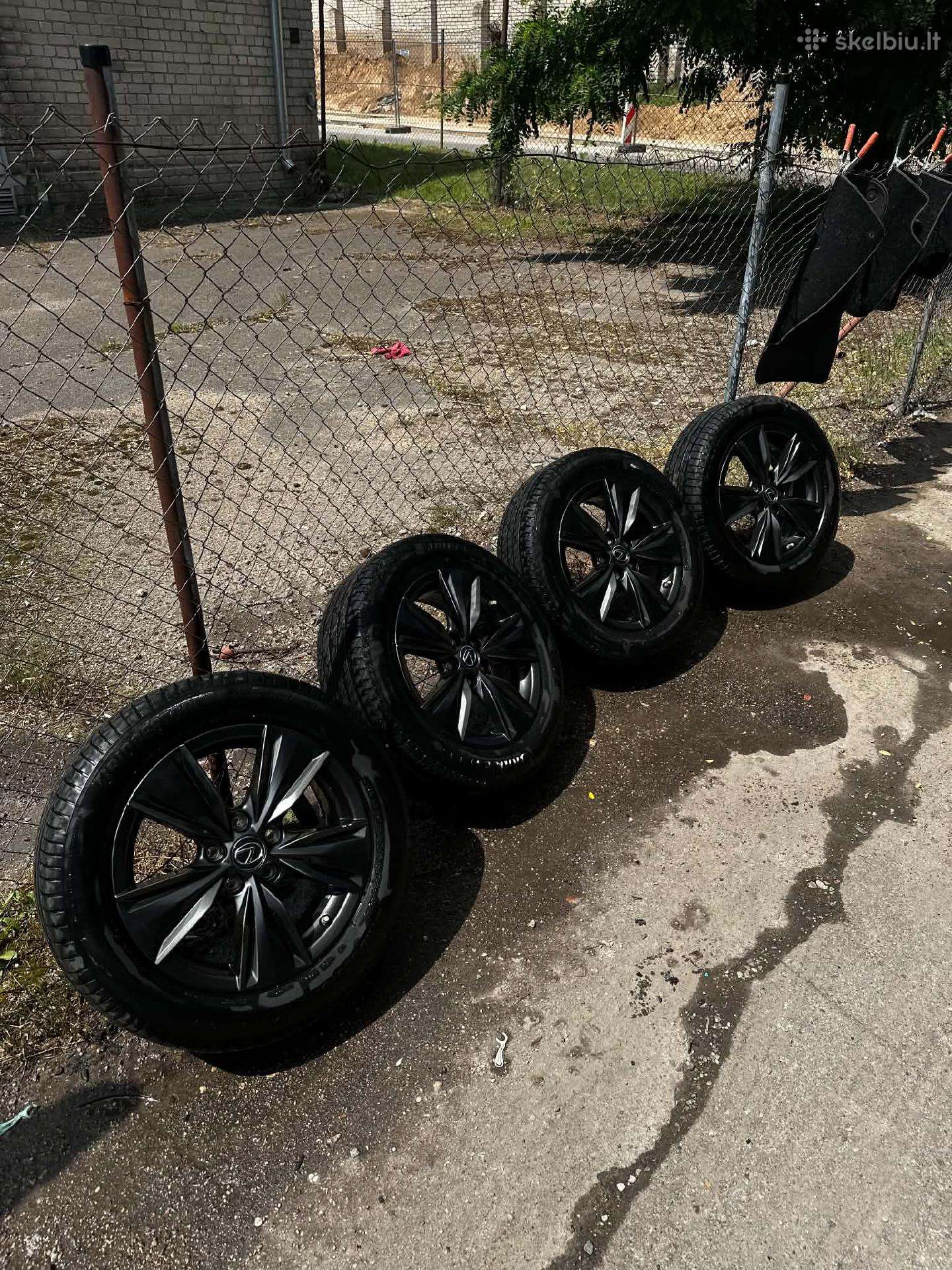 Bridgestone, летние 215/60 R17
