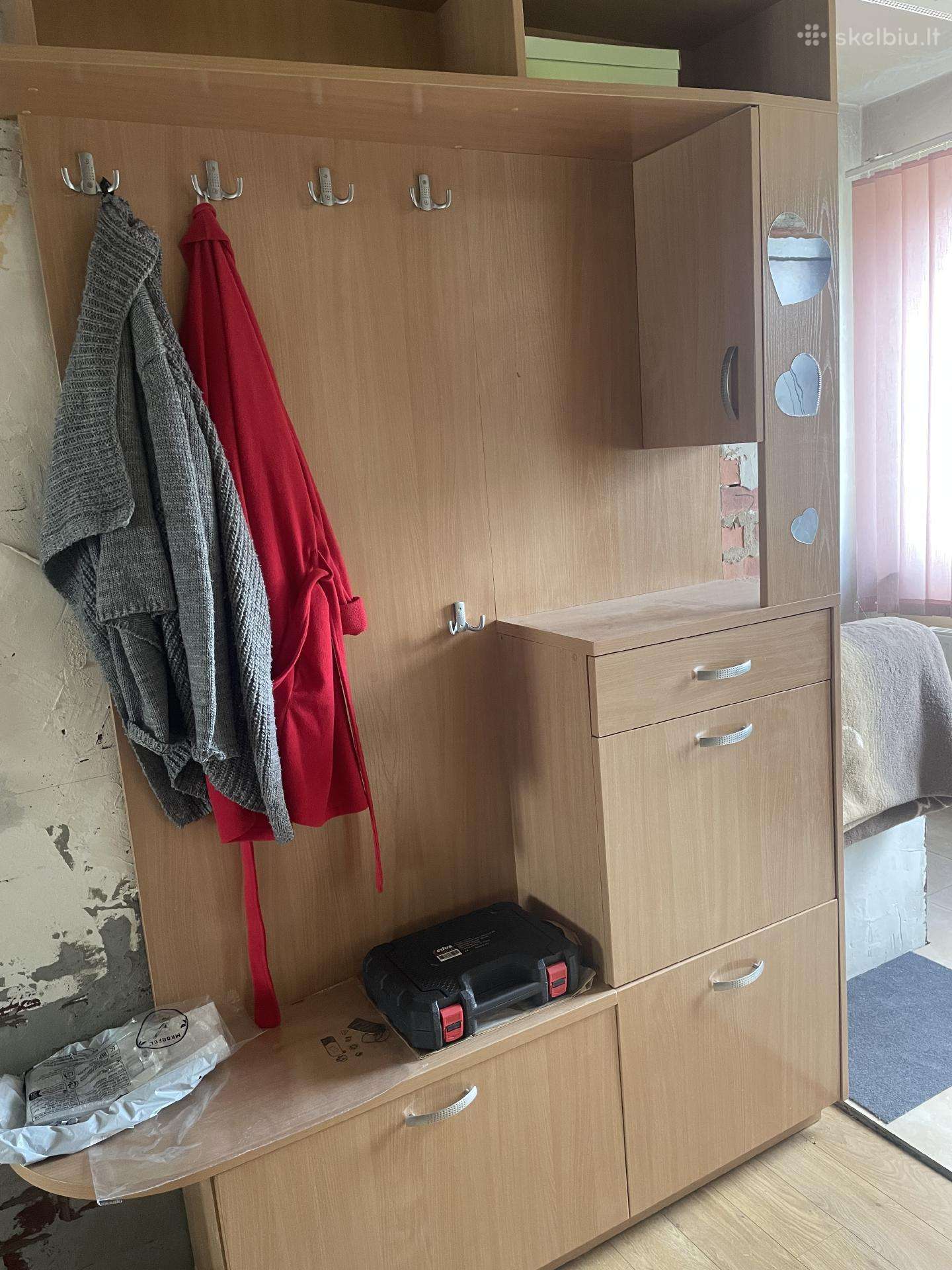 Prieškambario baldai