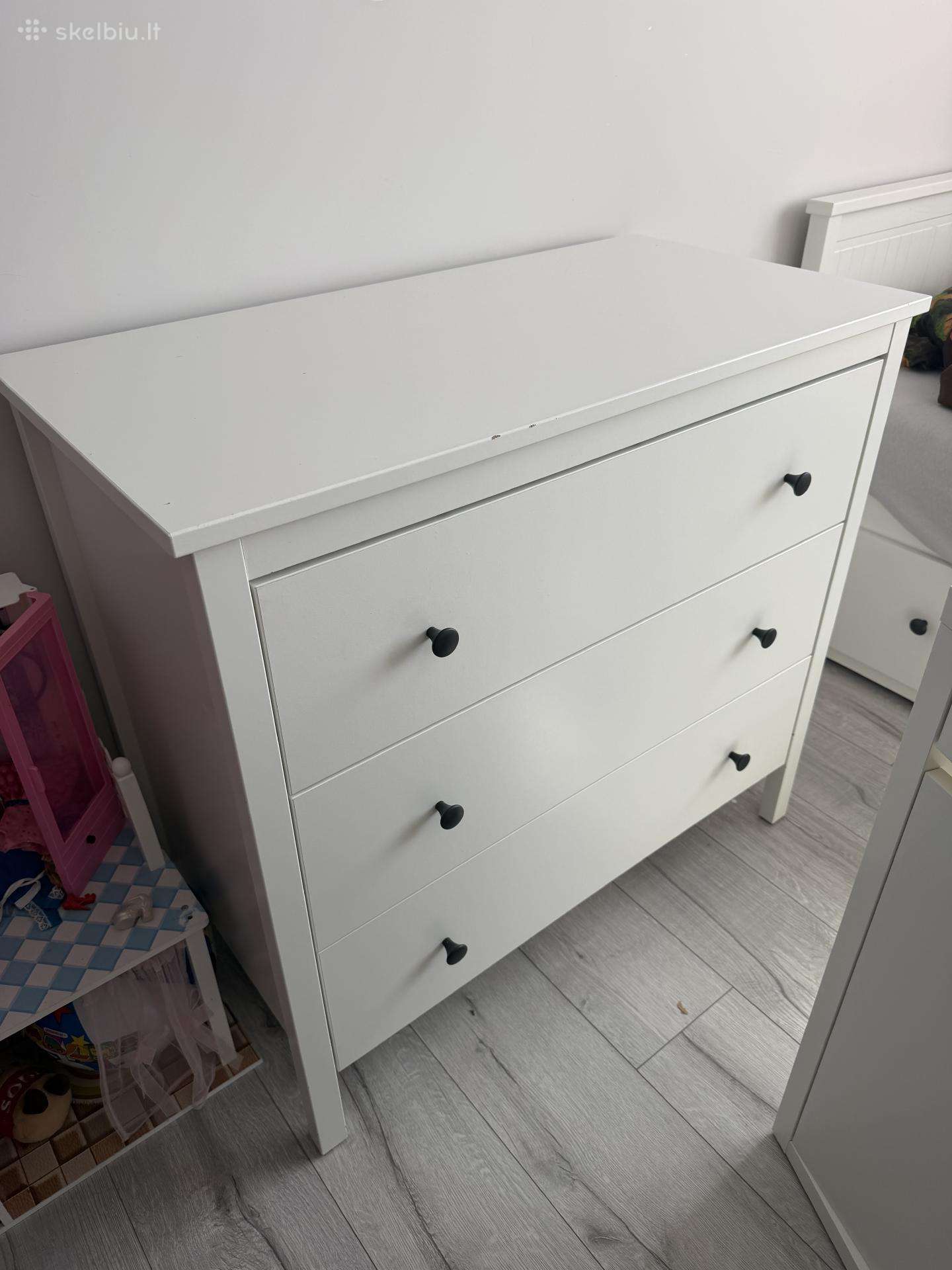 Parduodu ikea spinta ir komoda