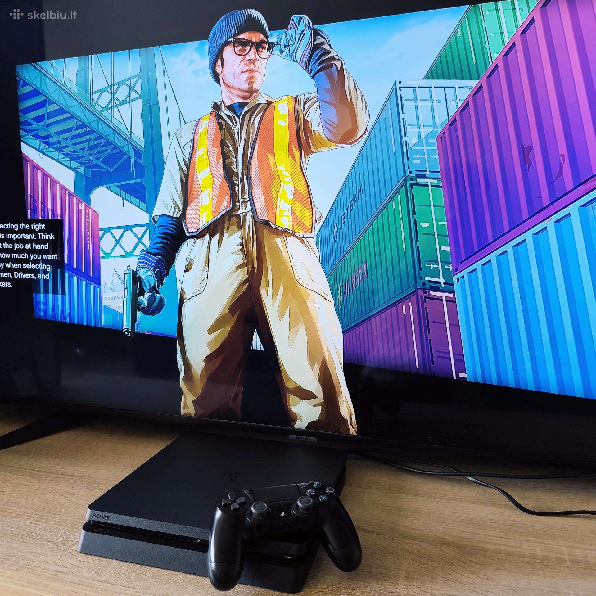 Ps4 slim 500gb su pultu