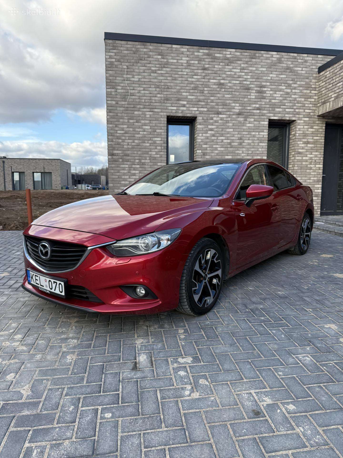 Lengvųjų ir komercinių Automobilių nuoma Vilniuje