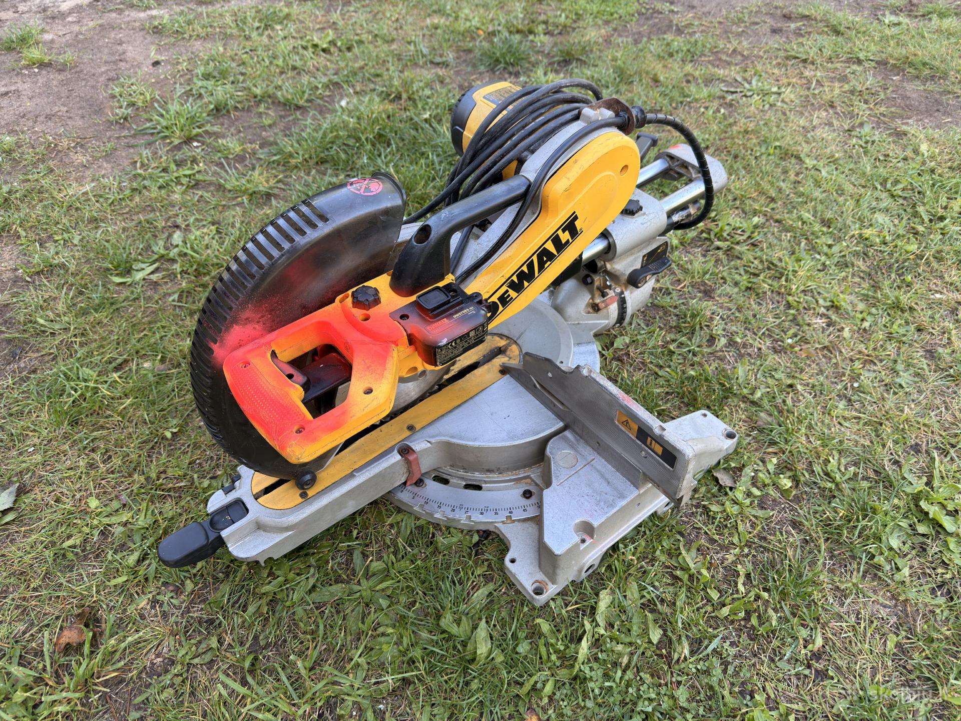 Skersavimo staklės 305 diskas