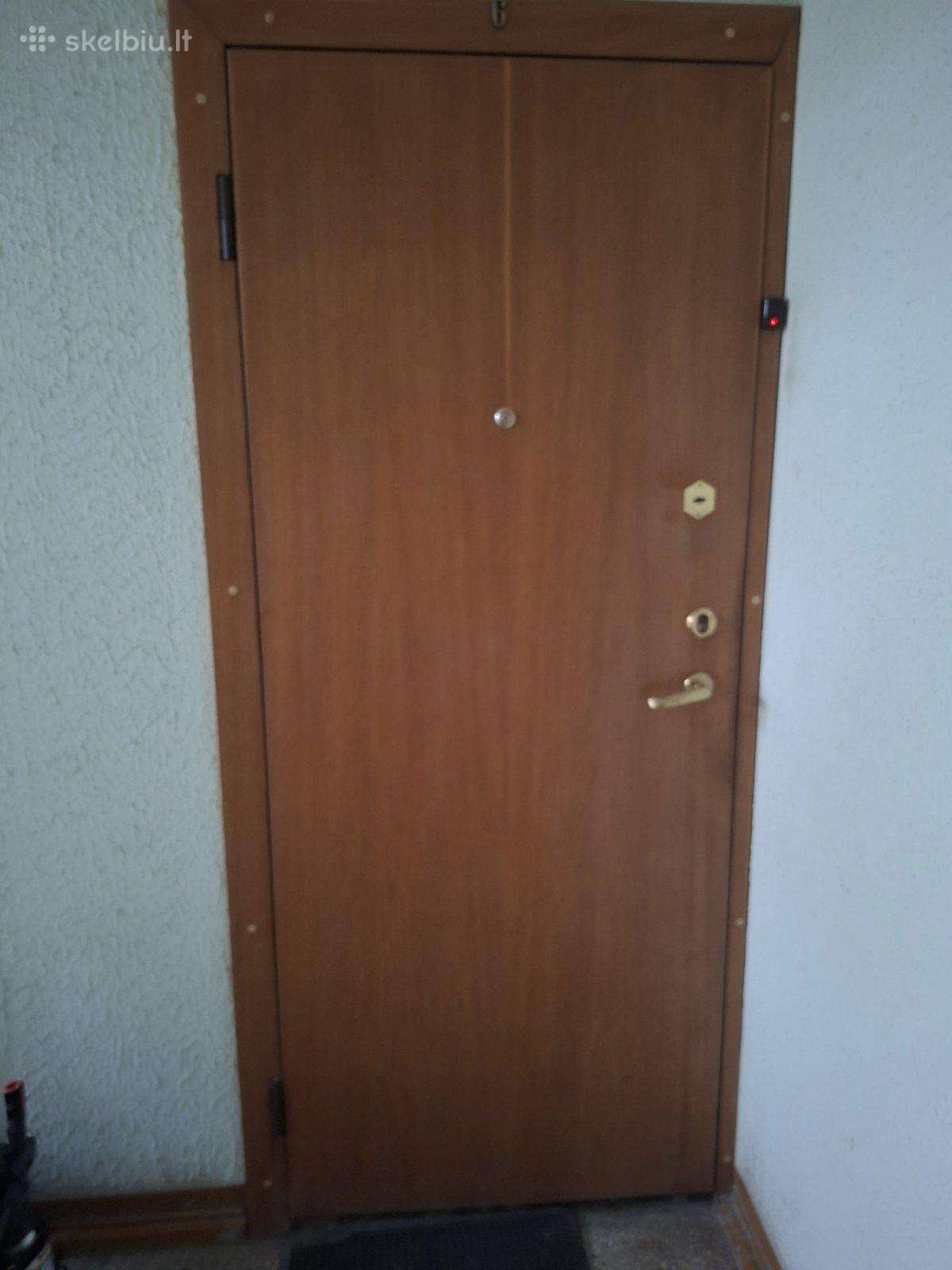 Šarvo durys 2050 x 865 kairinės su apdaila