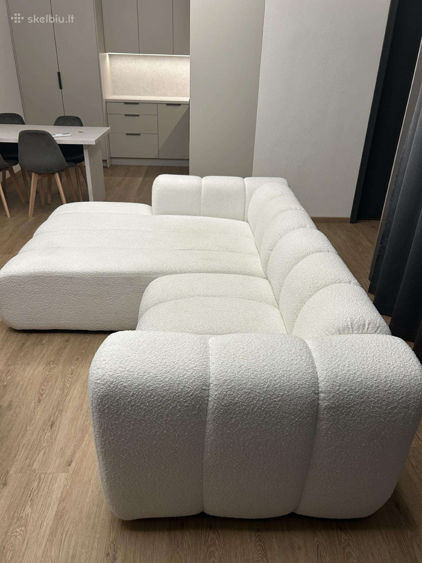 Minkstas kampas sofa