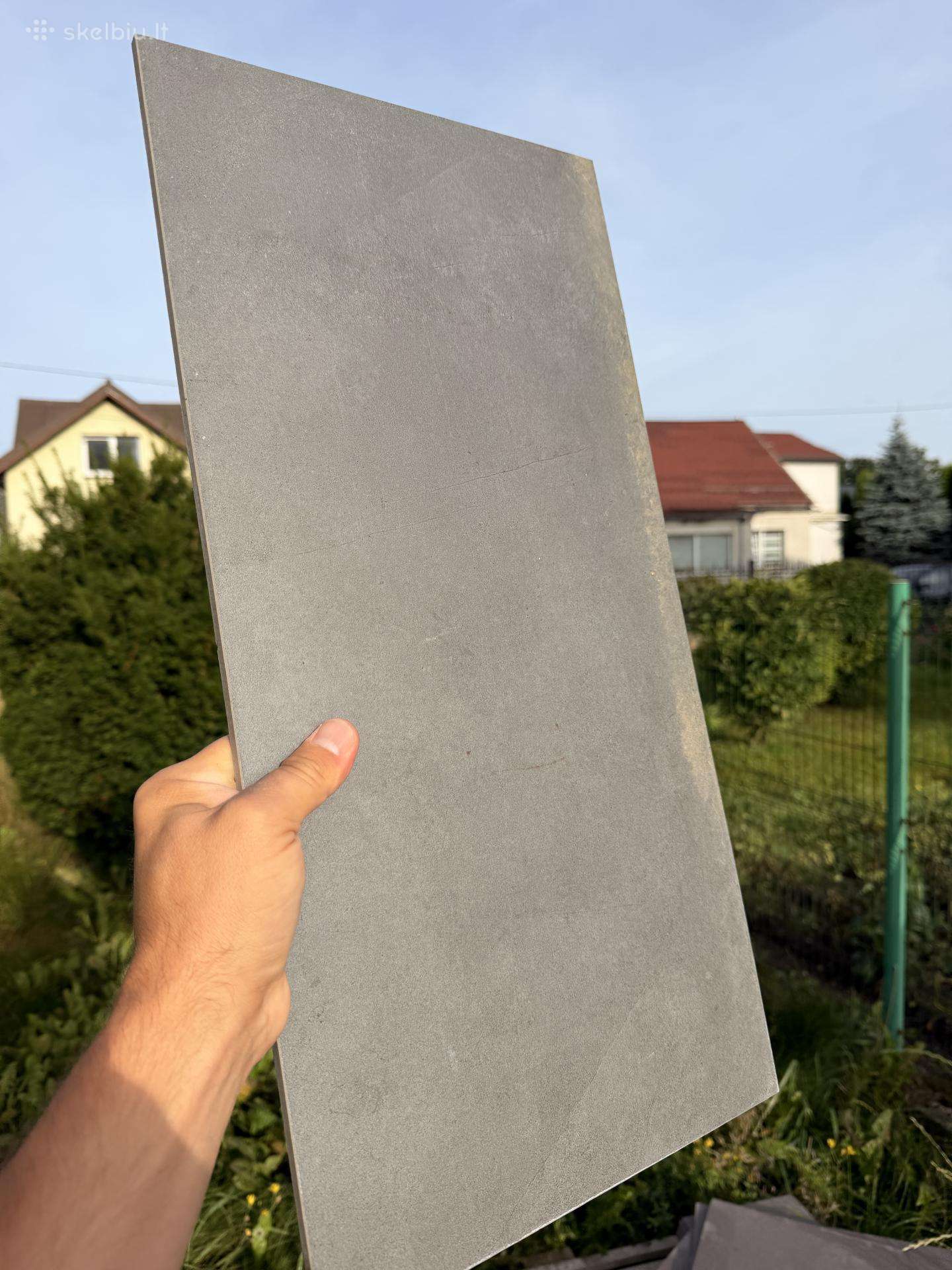 Akmens mases plyteles 30x60 Pilkos