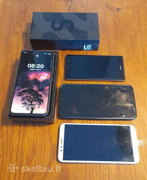 Samsung s22 + 3 telefonai