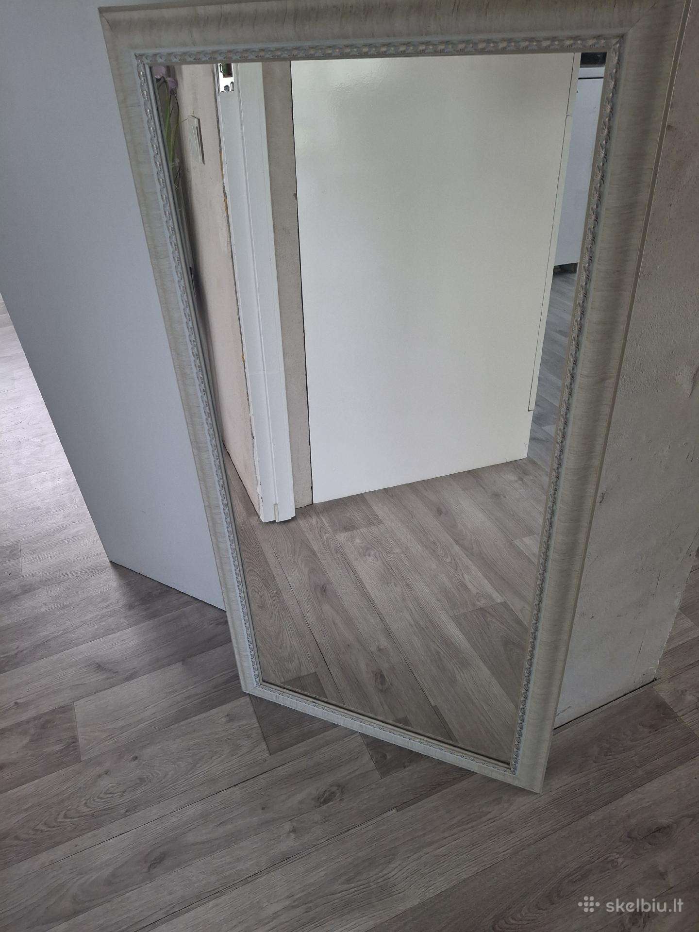 Veidrodis 5 eur pigiai