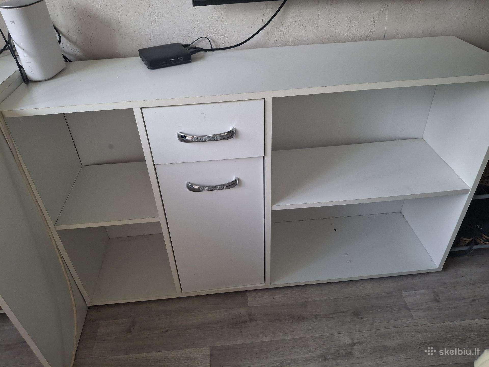 Komoda 5 eur.