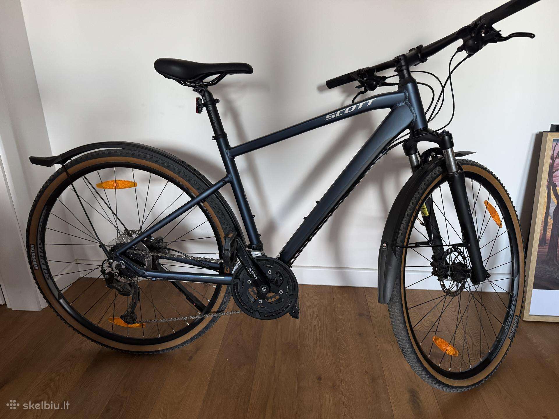 Hybrid bike Scott