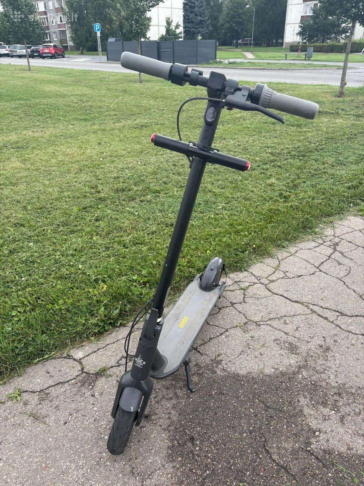 Electric scooter Segway-Ninebot