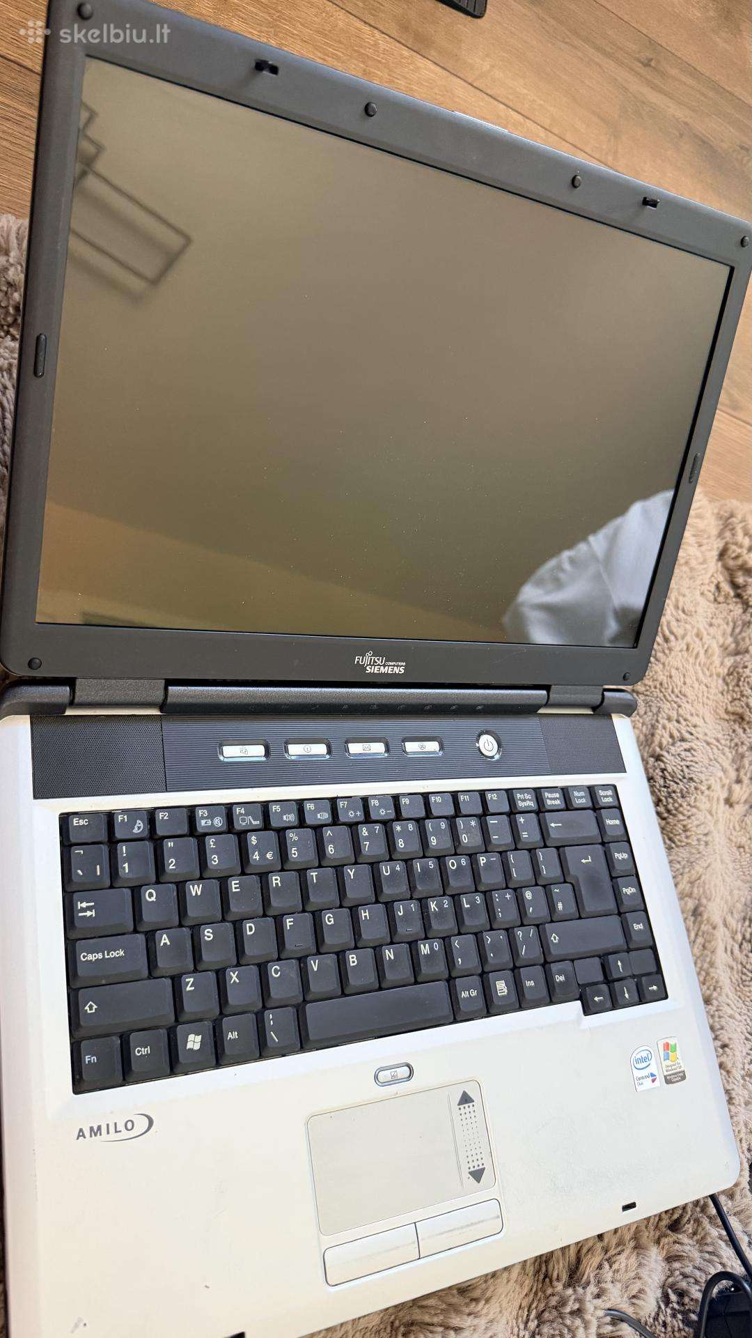 Fujitsu siemens laptop and daliu