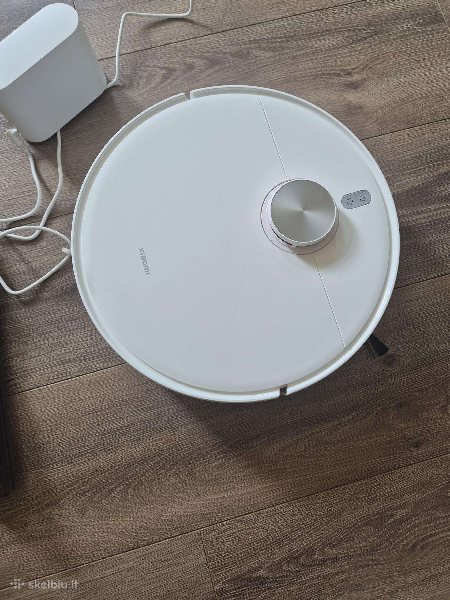 Parduodu Xiaomi plaunantis robotą siurblį