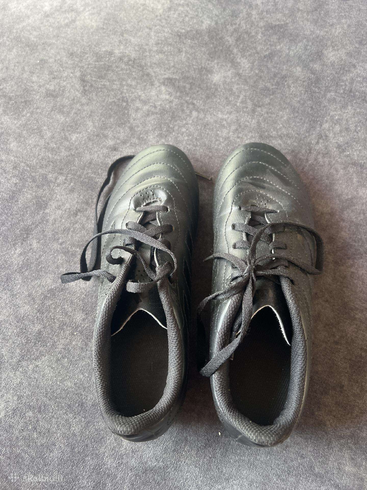 Adidas futbolo batai