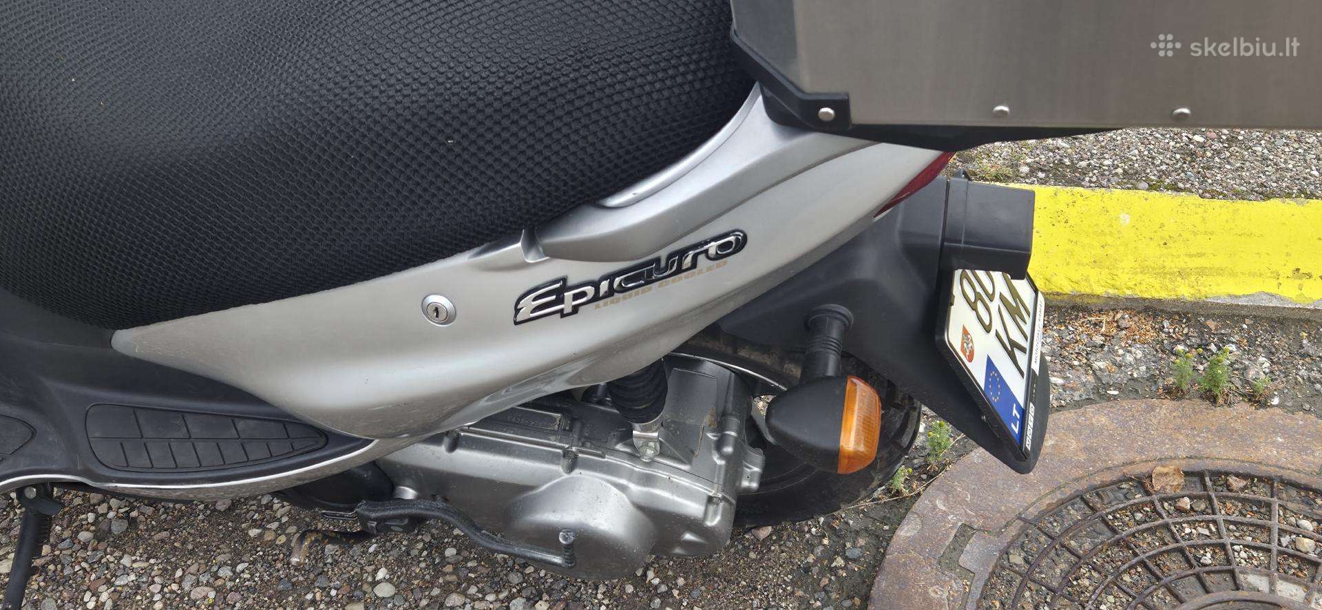 Suzuki -kita-, scooters / mopeds