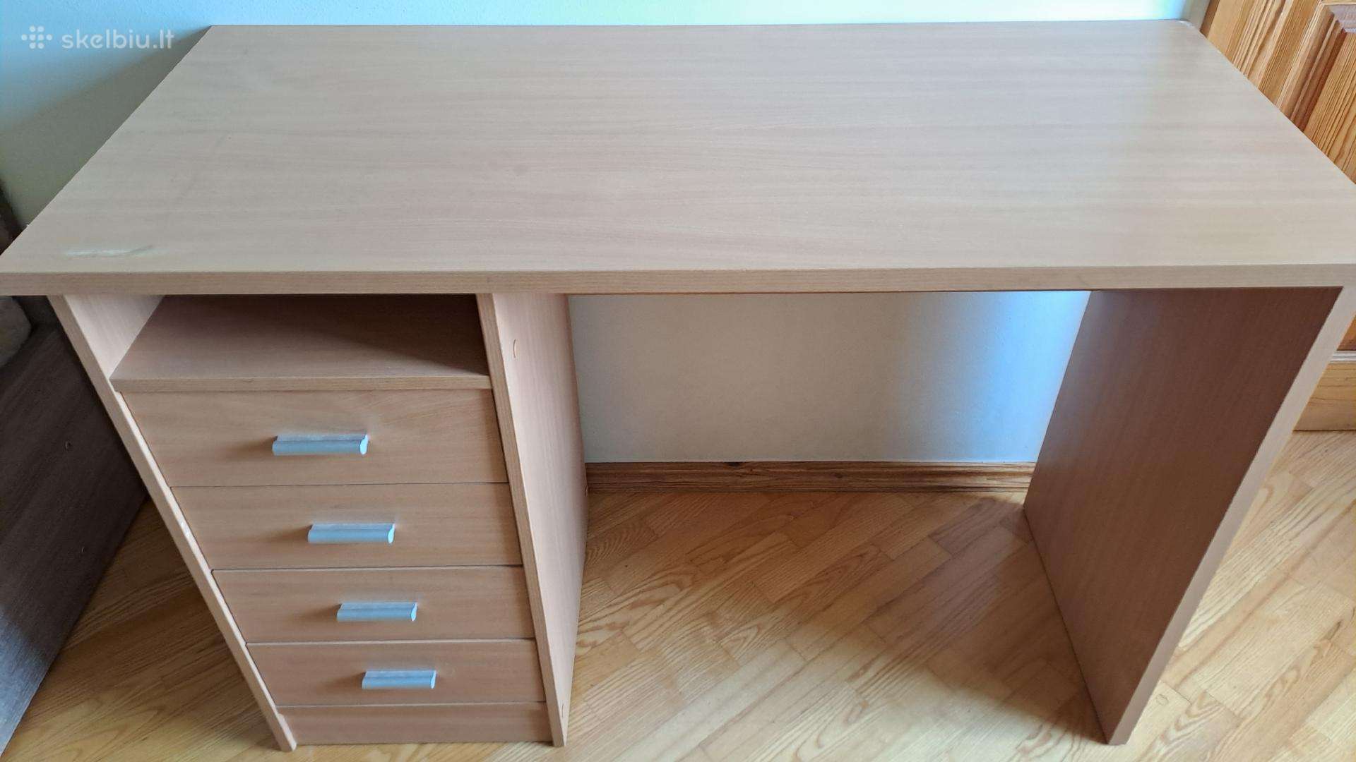 Rašomasis stalas