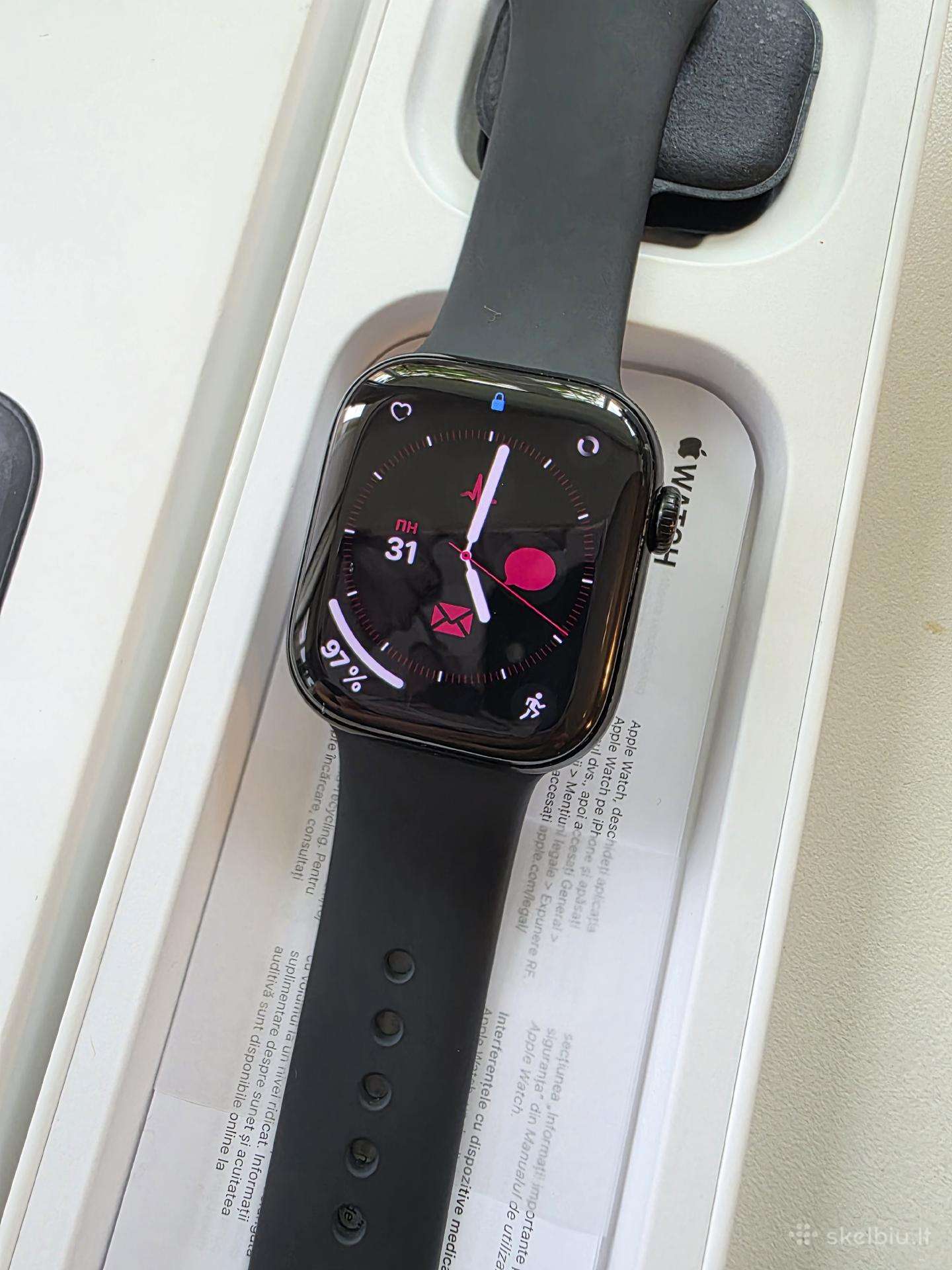 Apple Watch 11 GPS + Cellular (e- sim) .