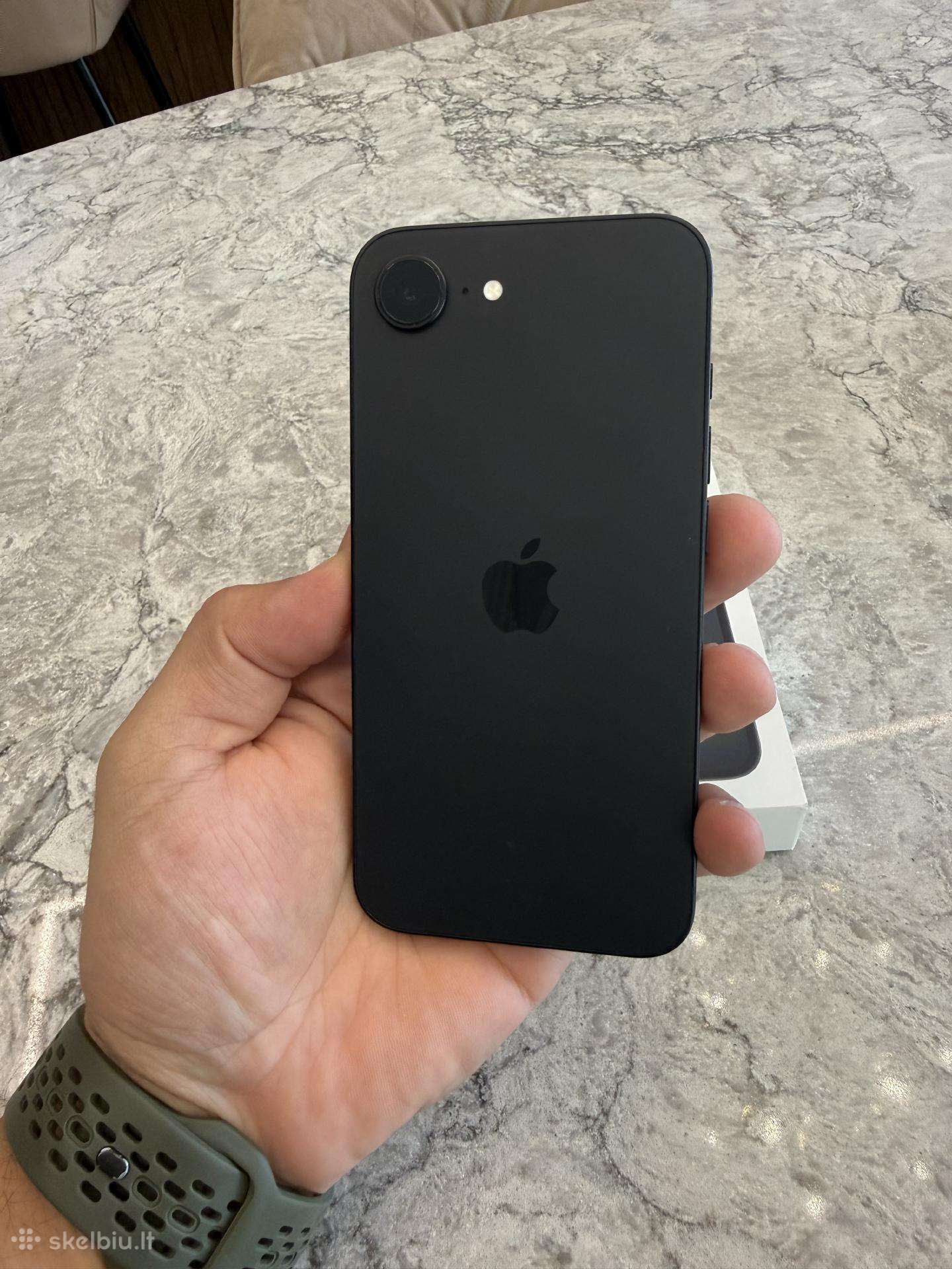 iPhone 16e, 256gb 100% baterija