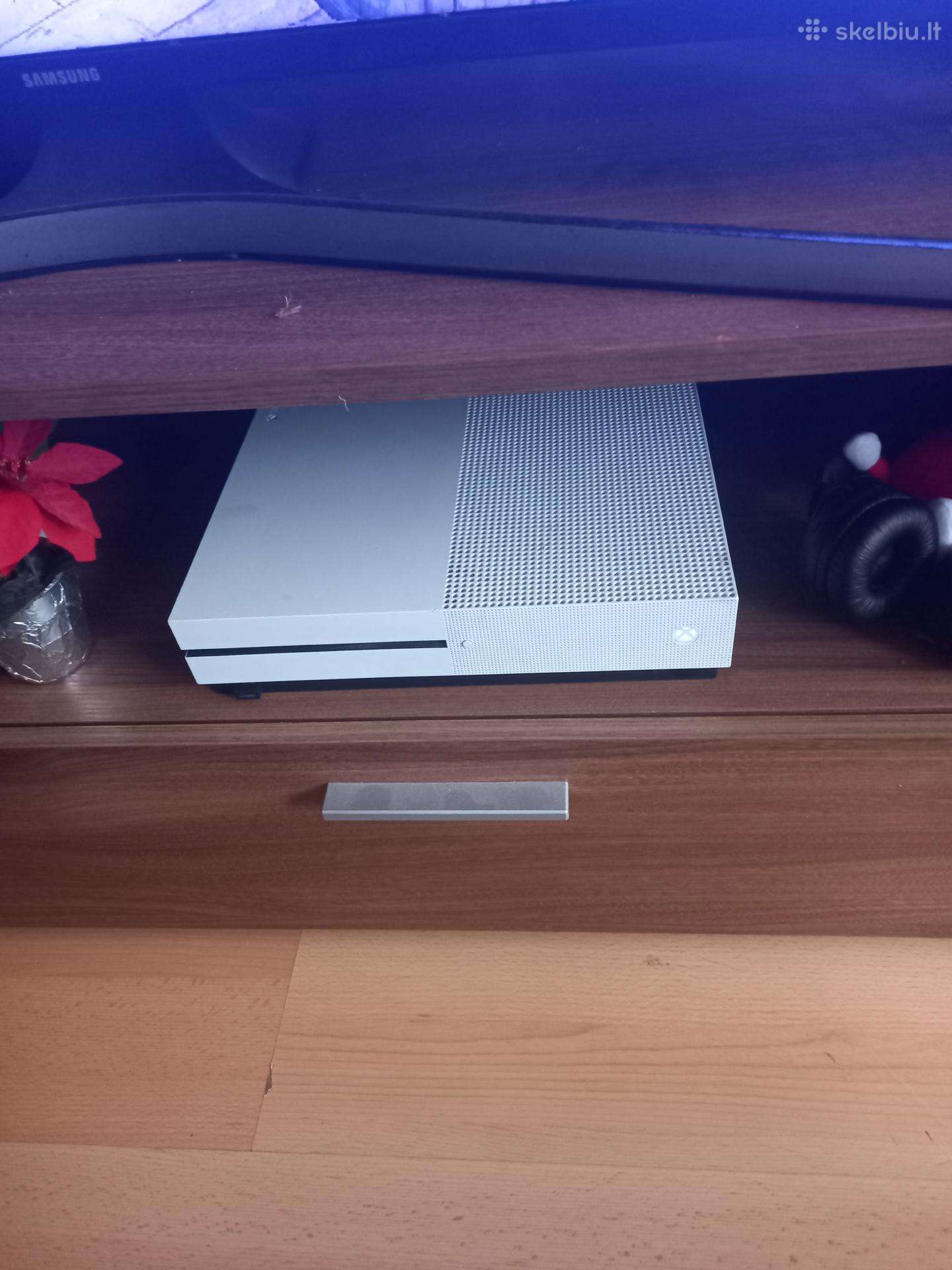 Parduodu xbox one s