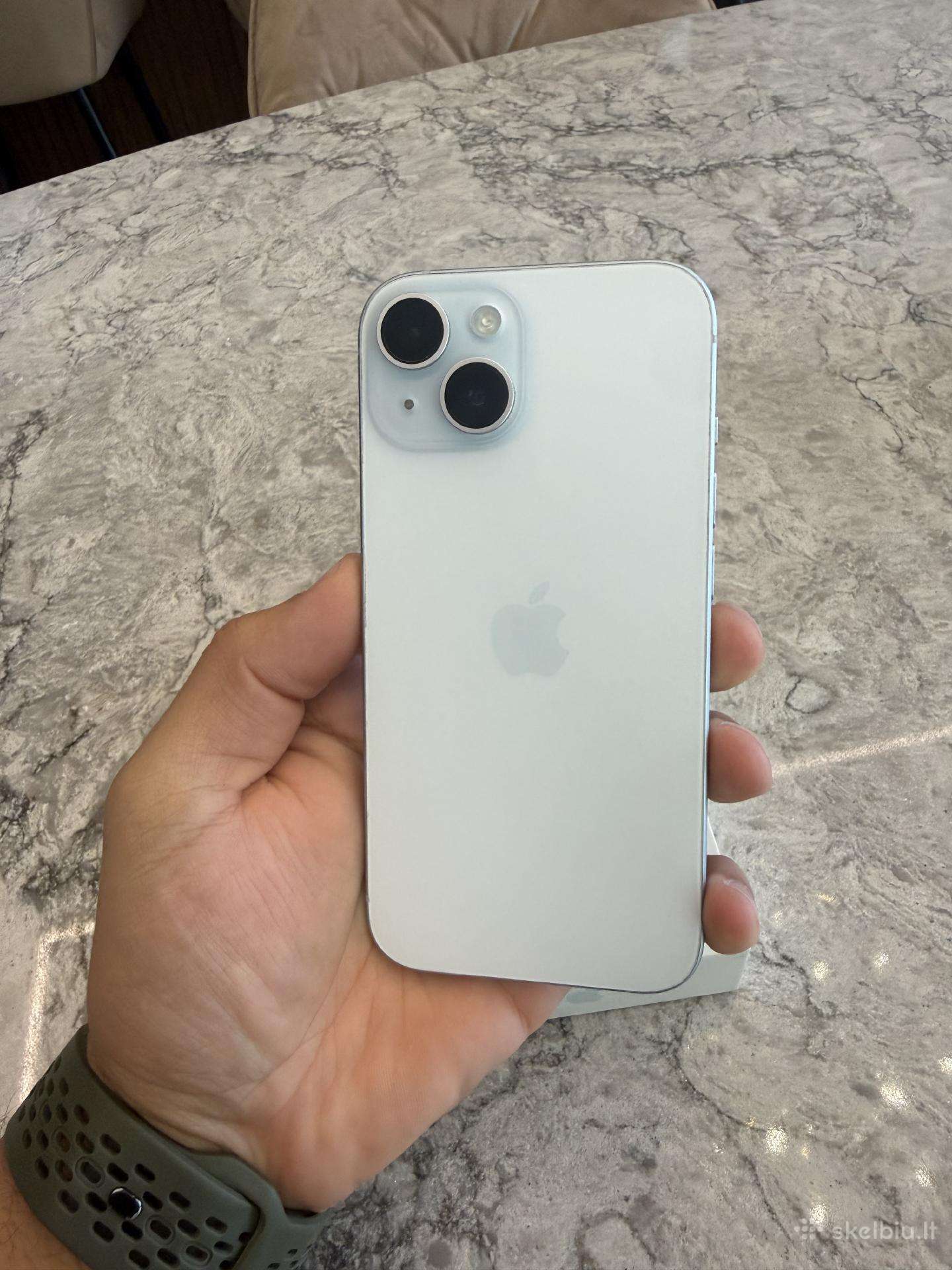 iPhone 15, 256gb 100% baterija