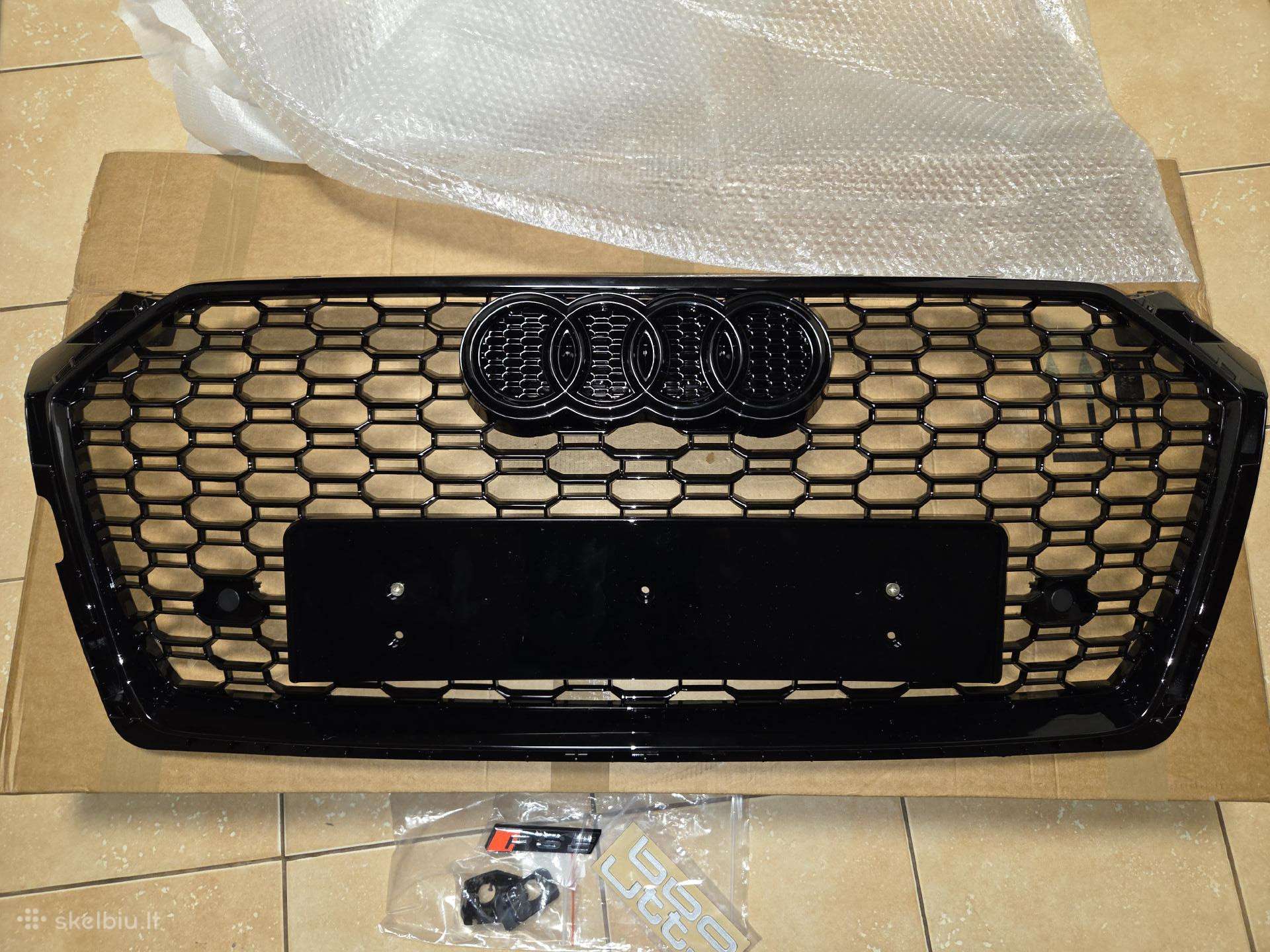 Audi a4, a5 grotelės, tinklelis, žvakės