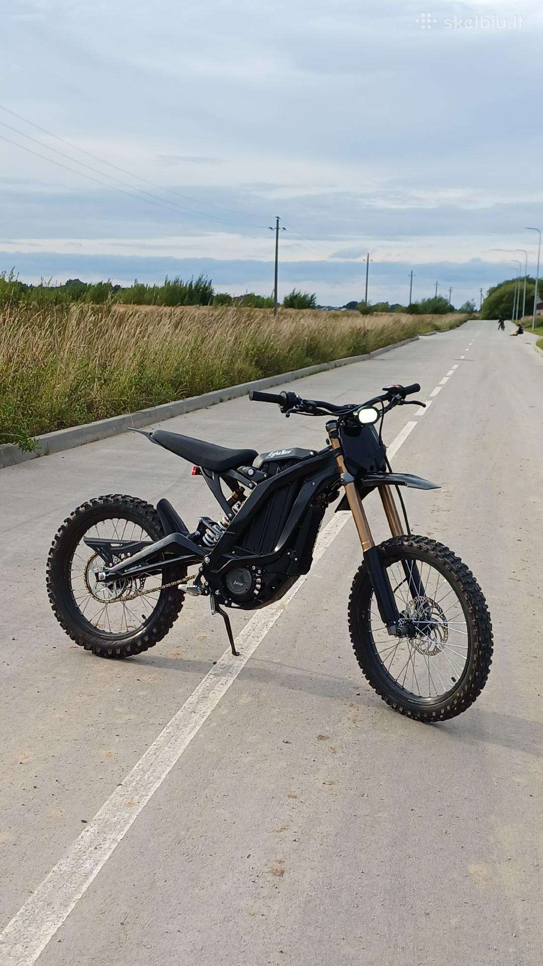 Surron light bee x 2025
