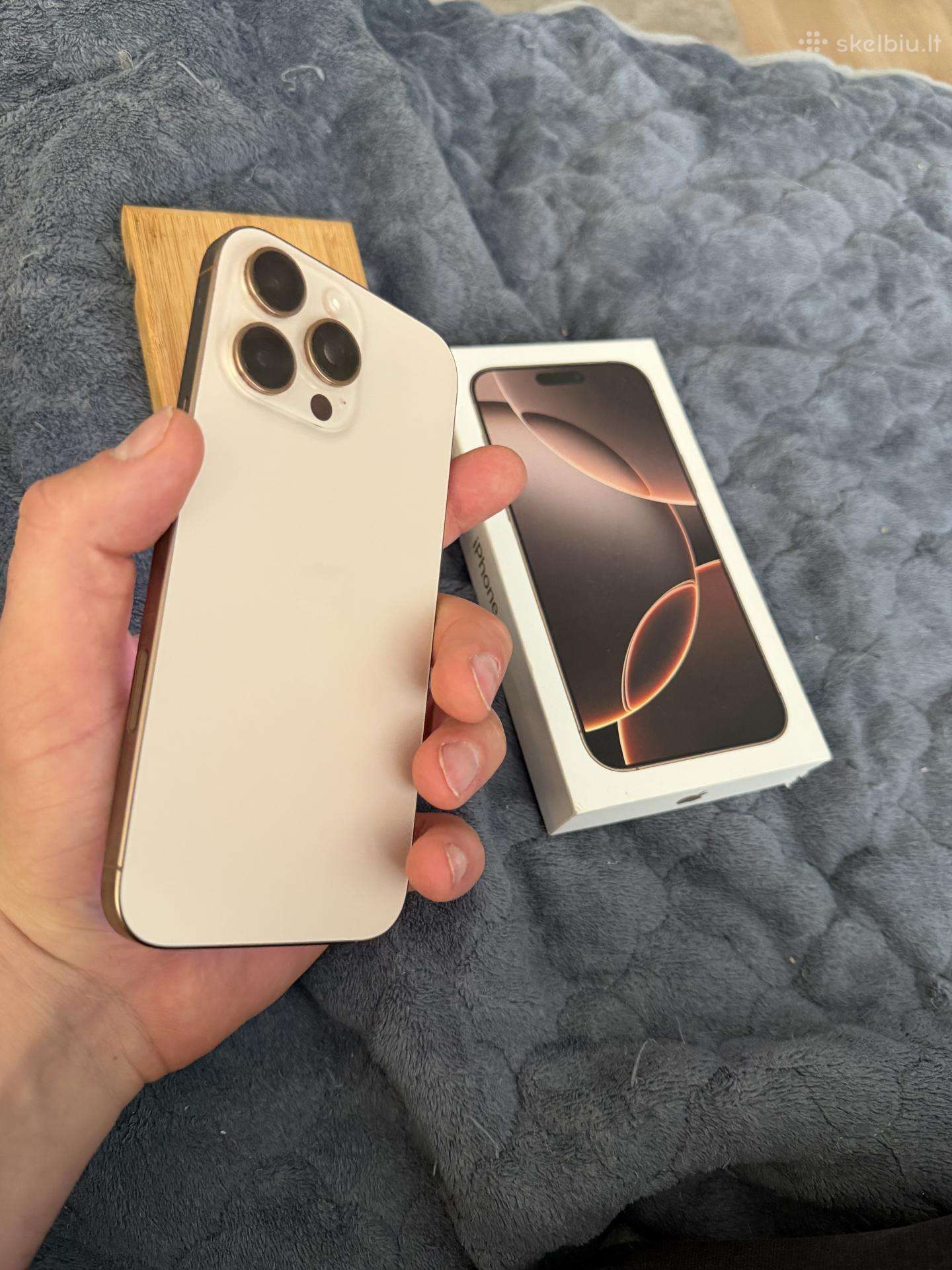 iPhone 16 pro max 512gb