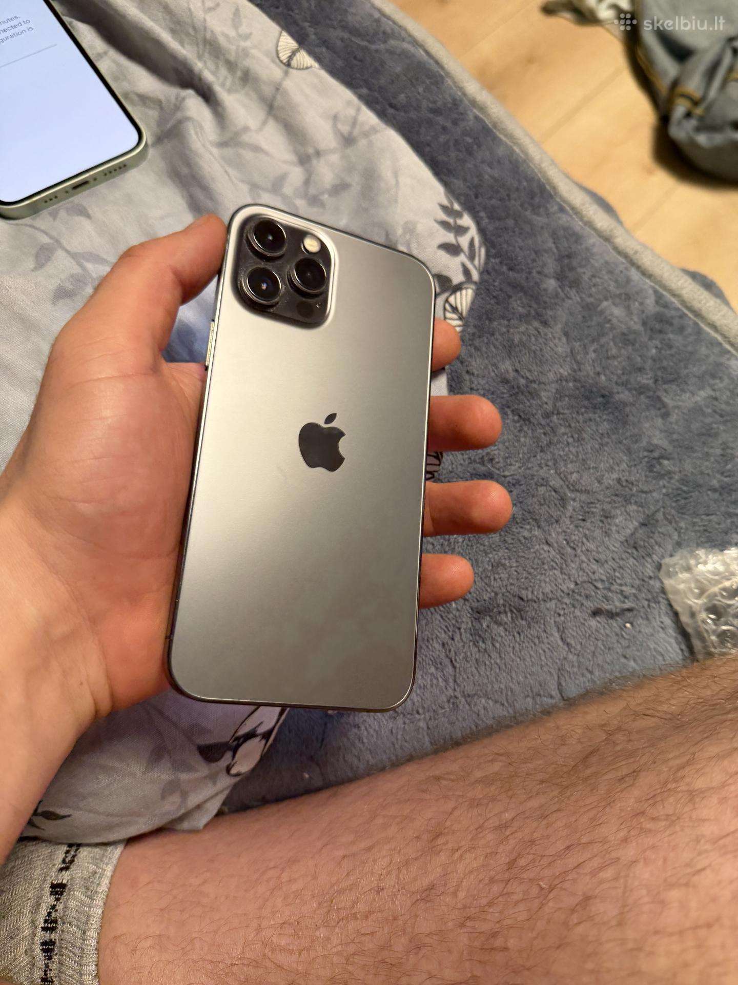 iPhone 12 pro max