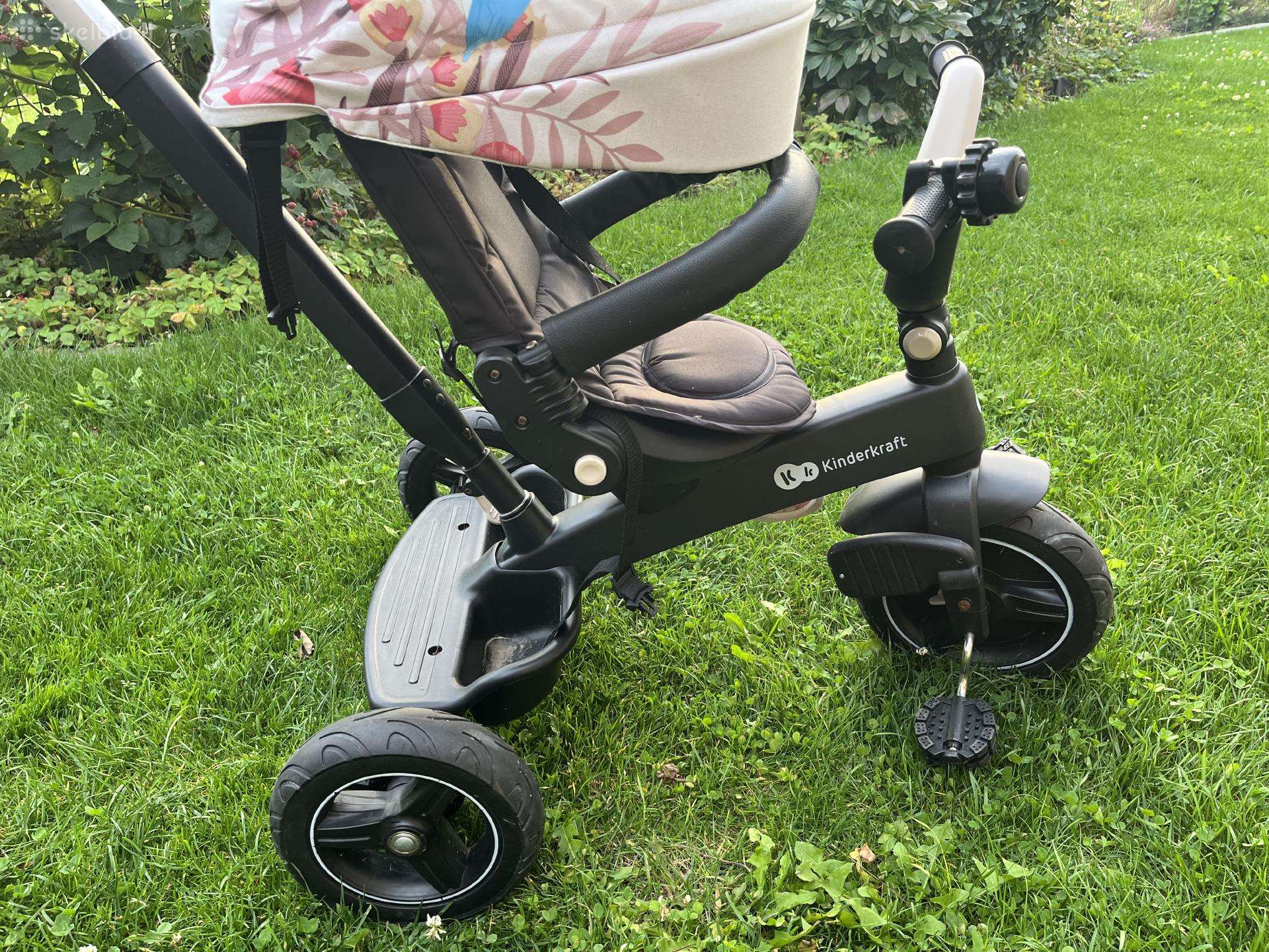 Labai nedaug naudotas triratukas kinderkraft