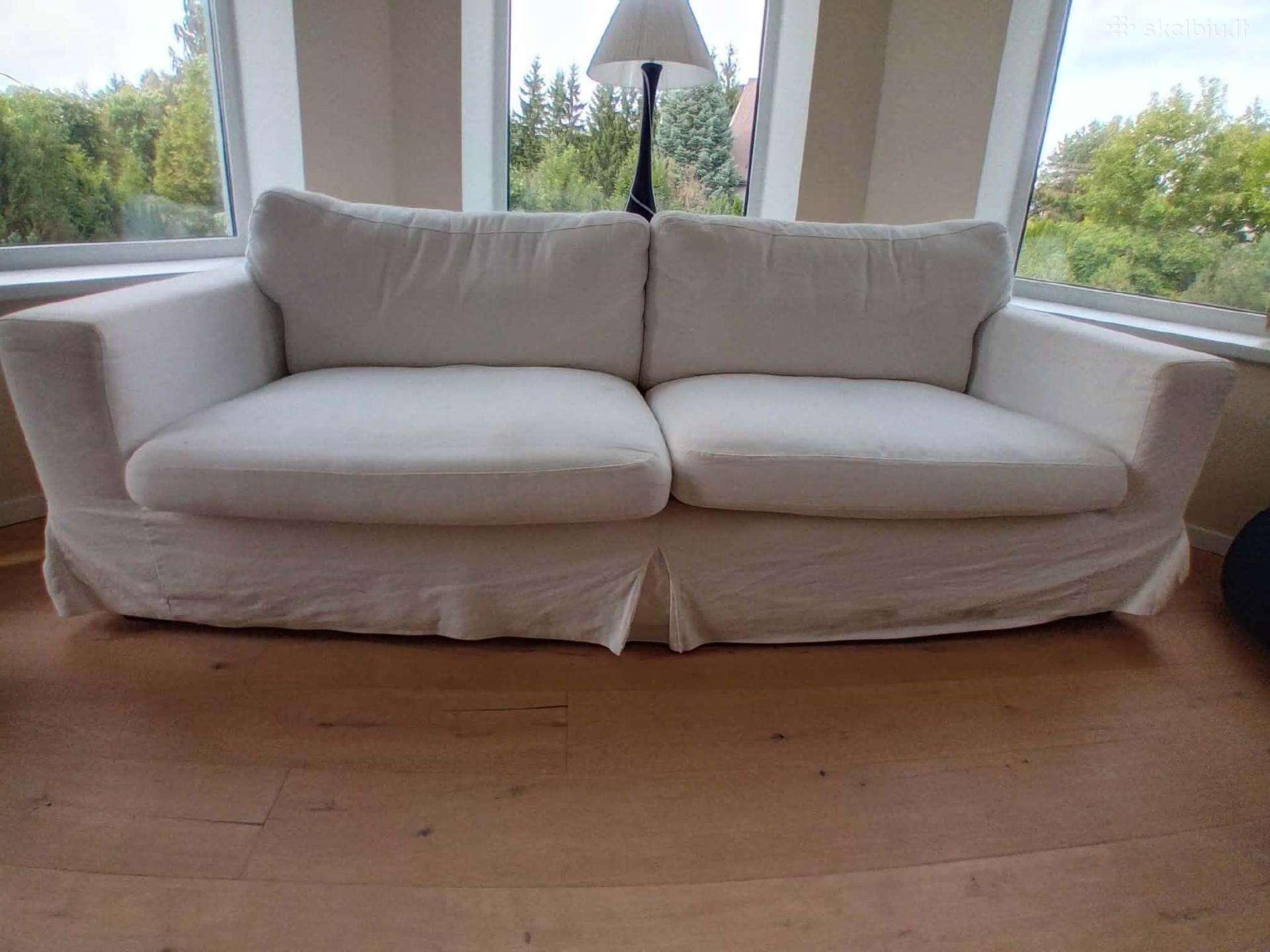 Balta sofa ir fotelis – komplektas