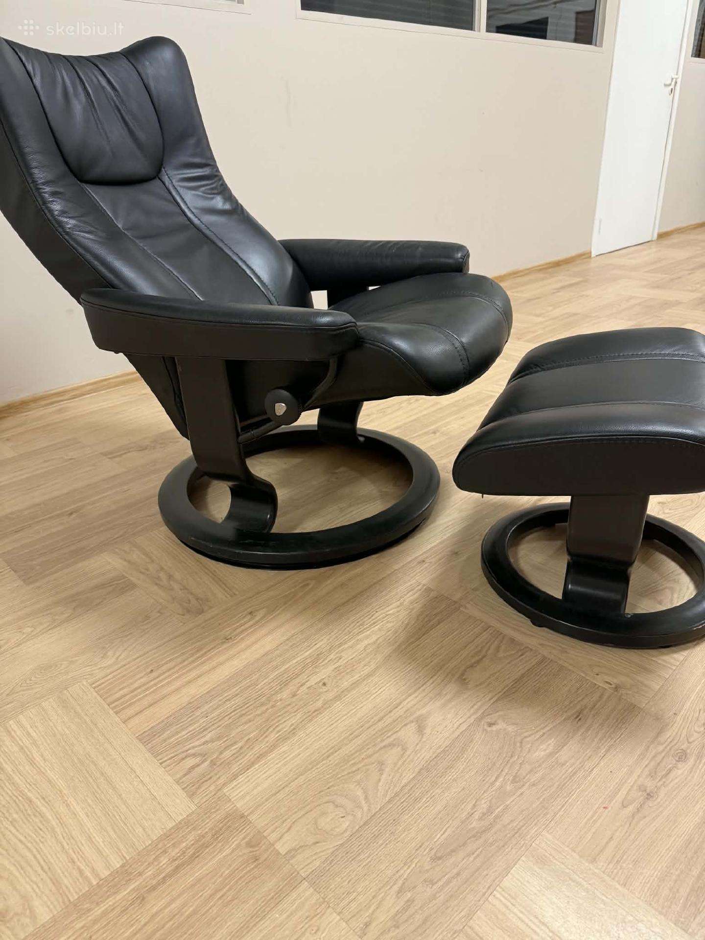 Odinis Ekornes Stressless Recliner su pakoju