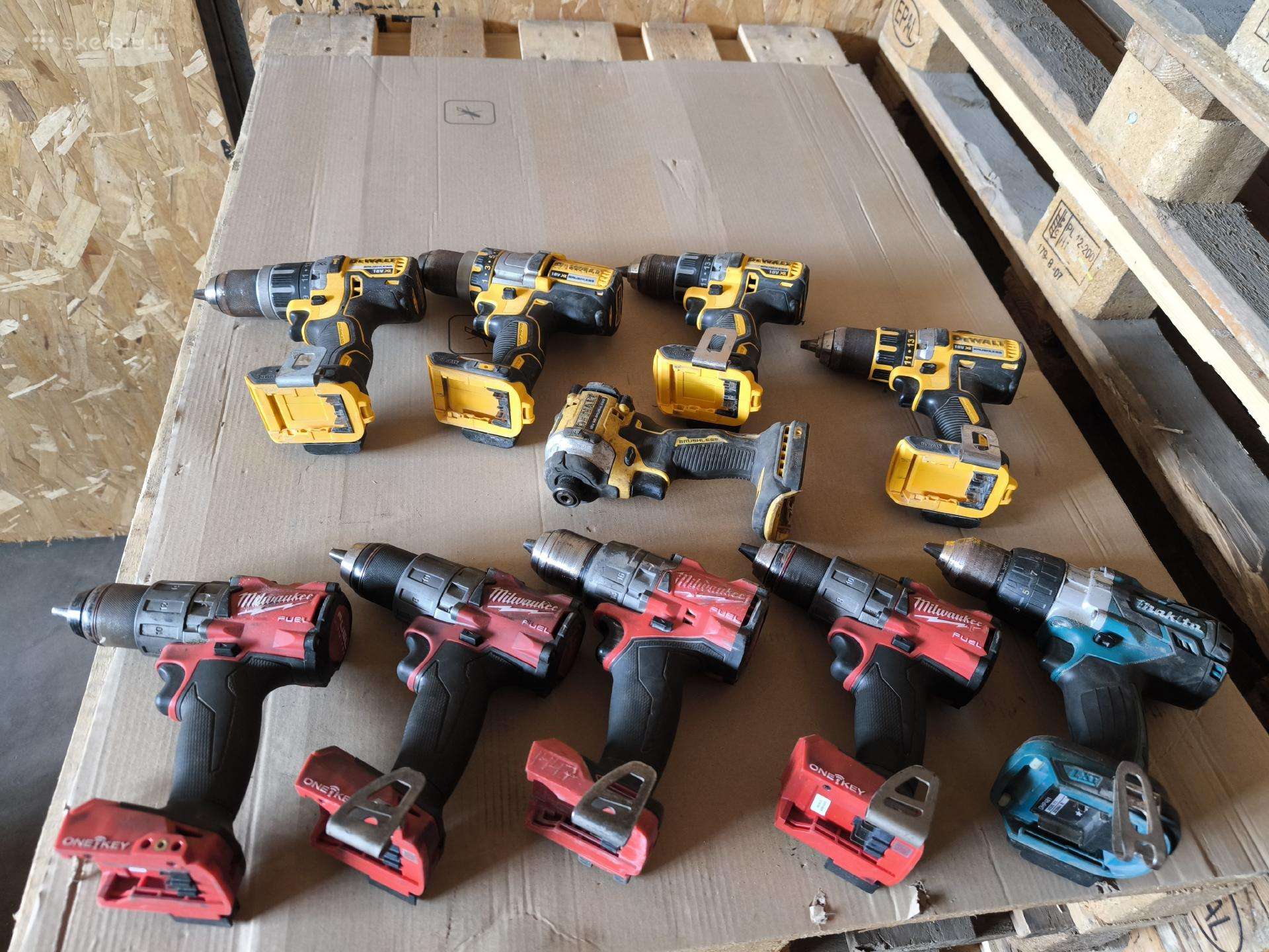 Milwaukee Dewalt Makita suktuvai greztuvai