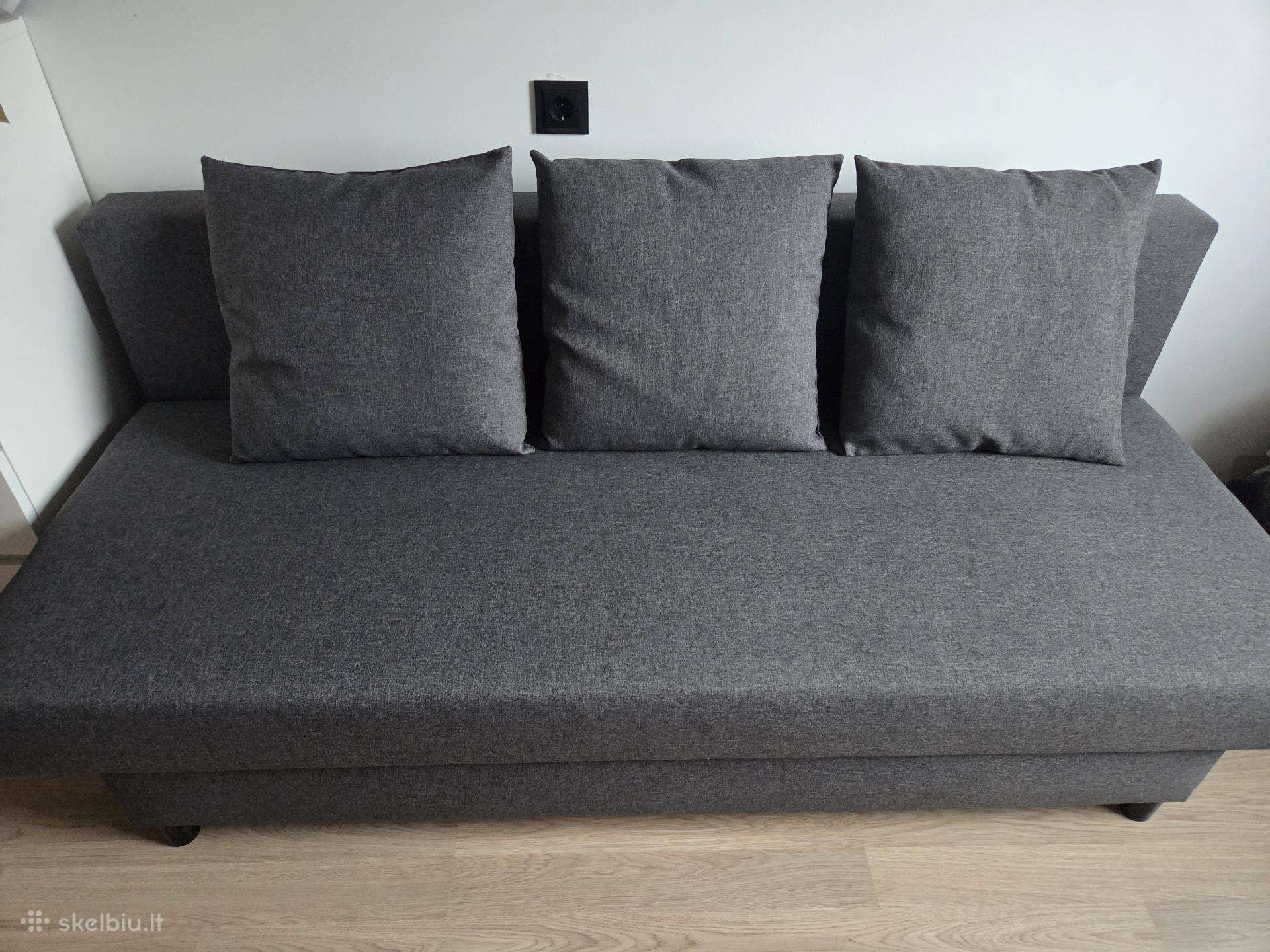 Sofa-lova Asarum