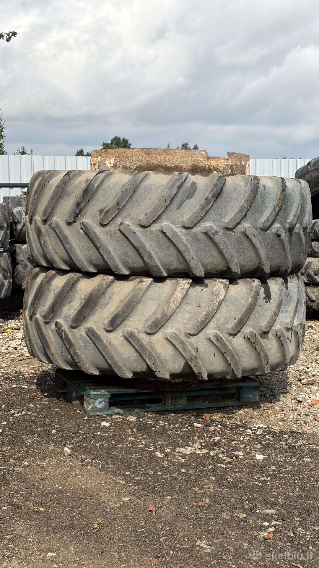650/65r42 traktoriaus dubliai