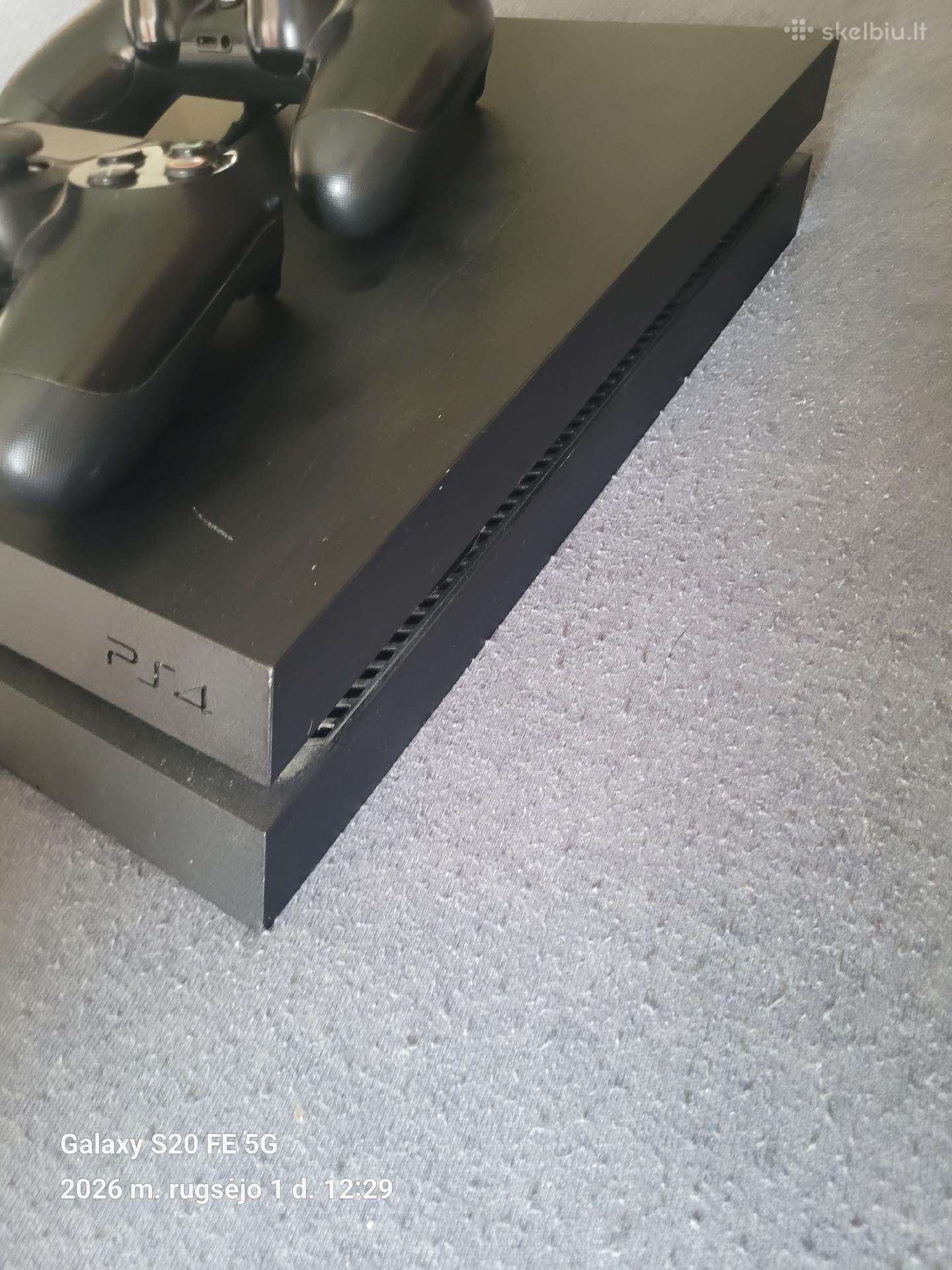 Sveiki parduodu ps4