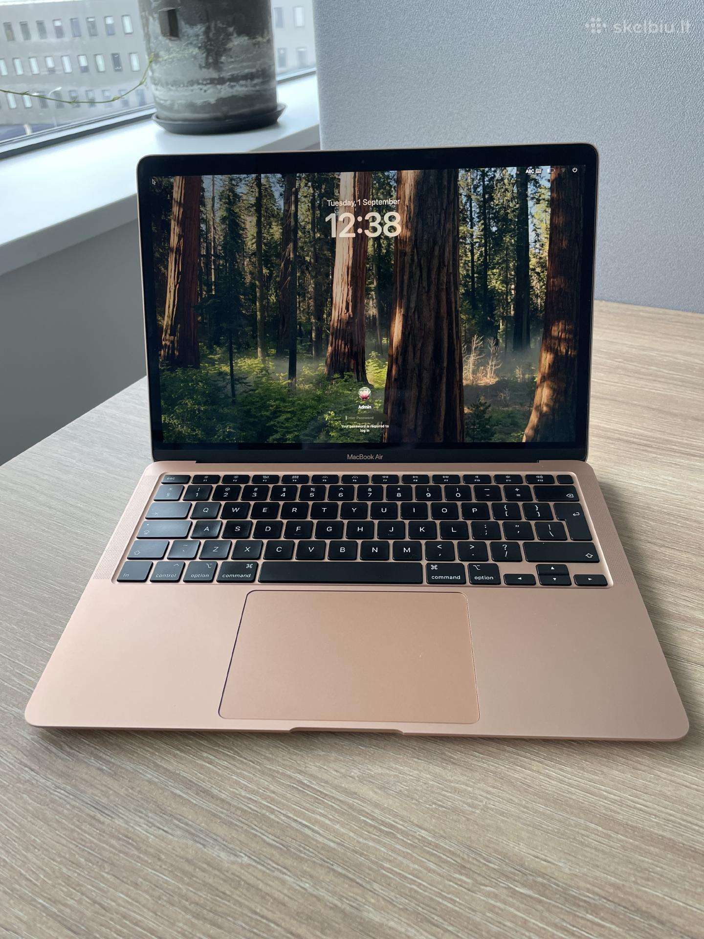 Apple MacBook Air 13 Retina (2020)