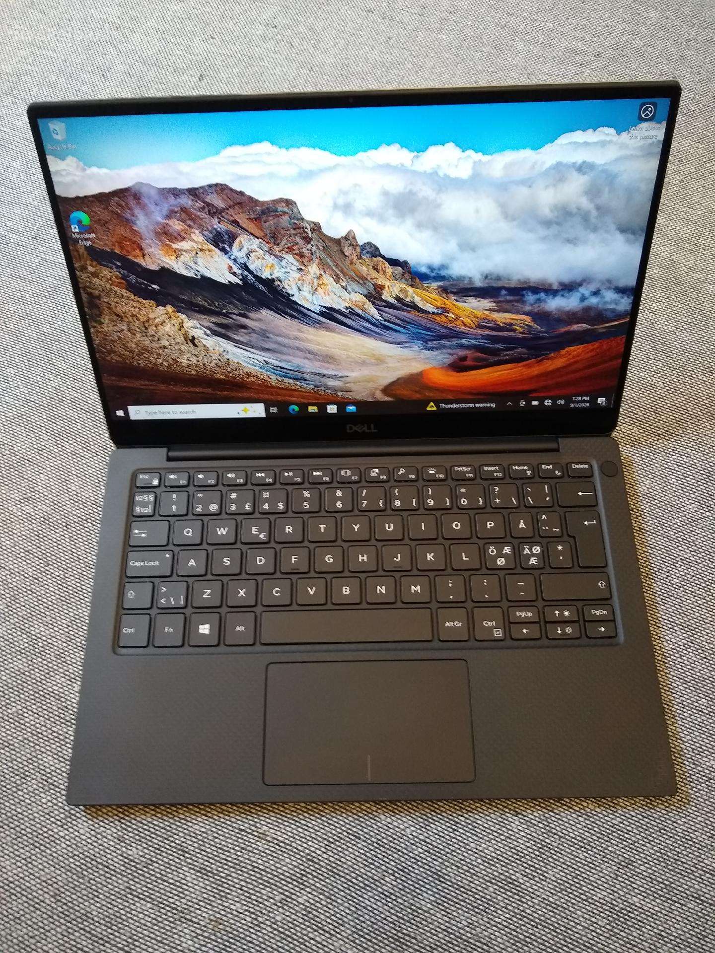 Xps 9370 4k touch/i5-8th/16gb RAM