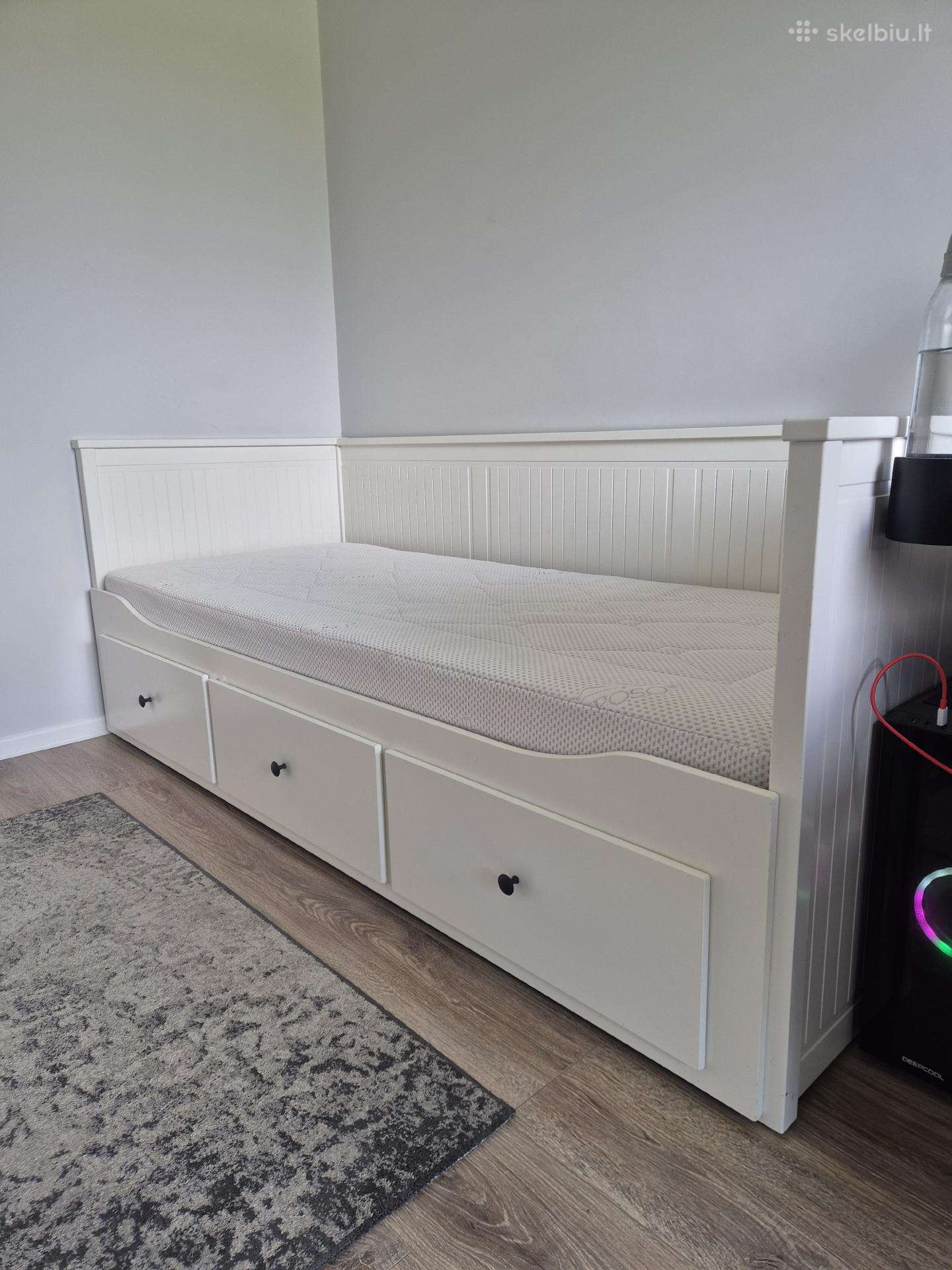 Hemnes Kušetė