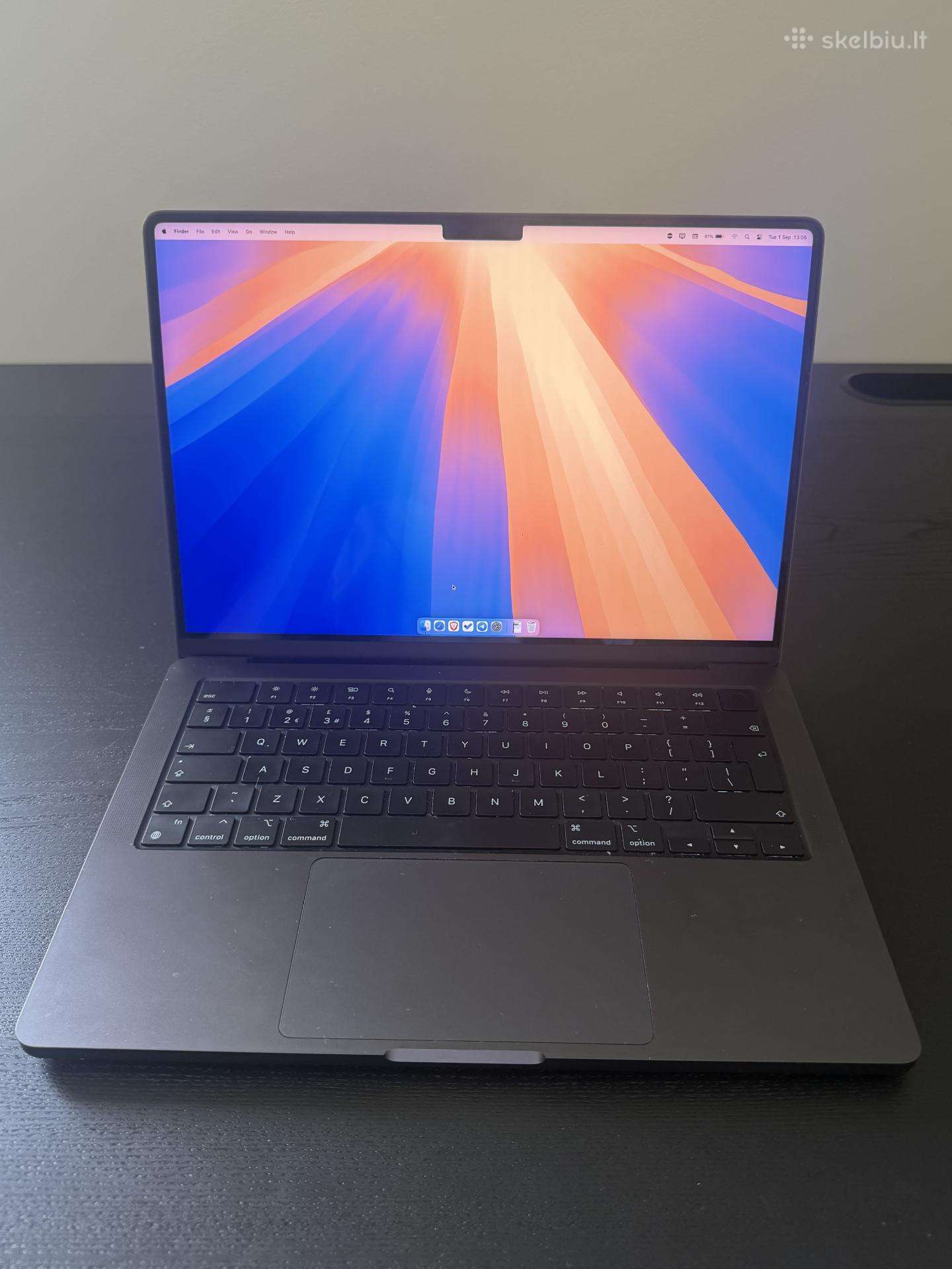 MacBook Pro 2024 16gb 1tb