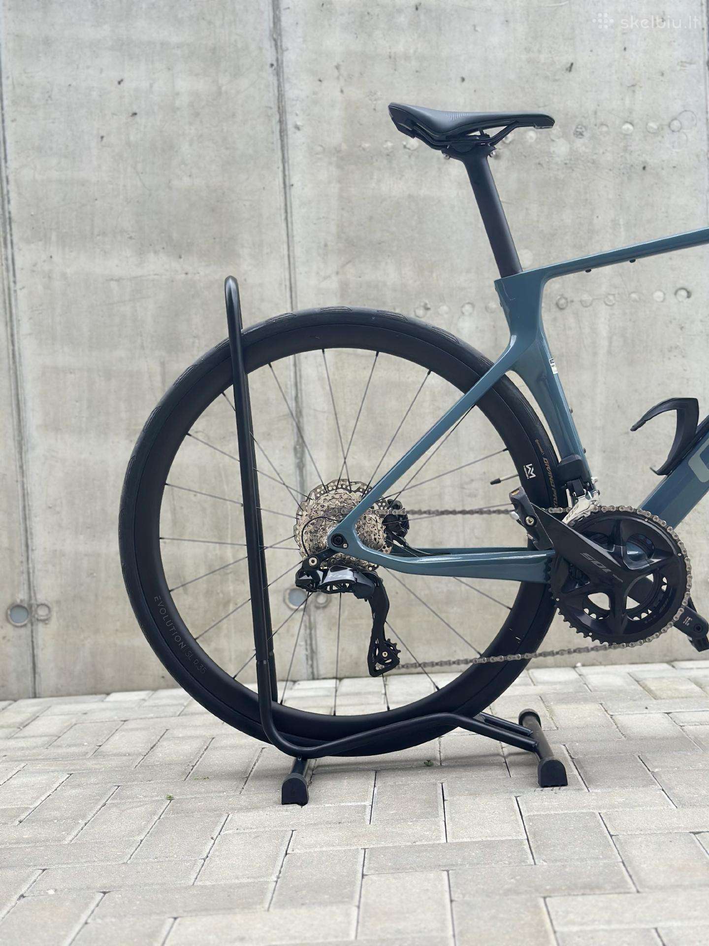 Road, sports bike Cube 28″