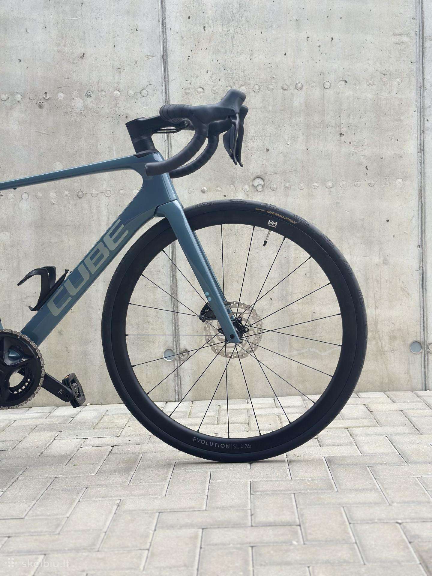 Road, sports bike Cube 28″