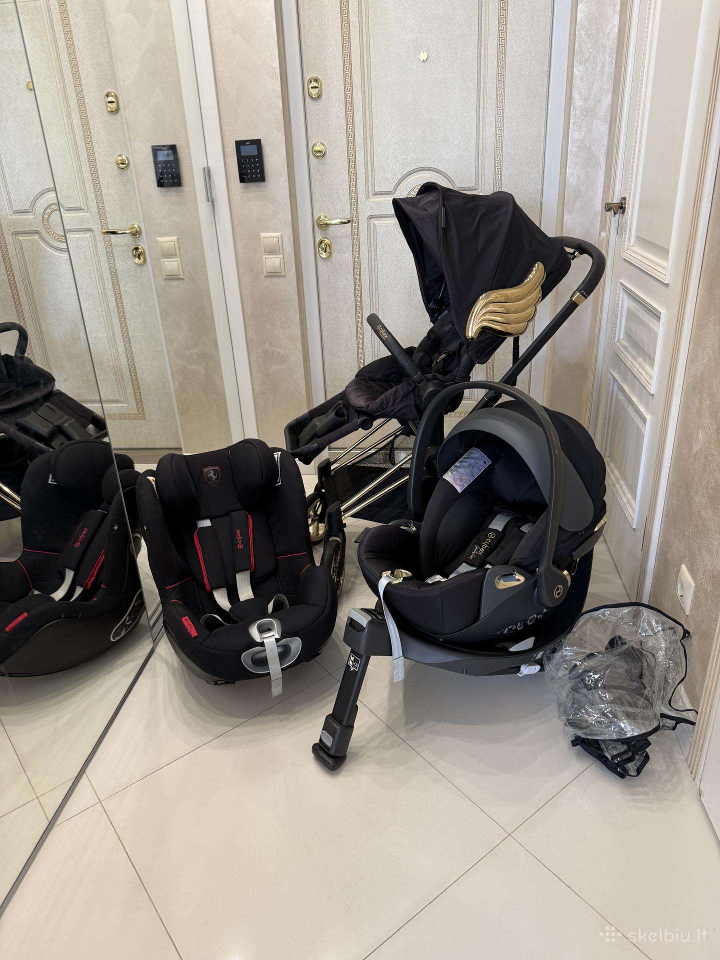 Cybex Jeremy Scott