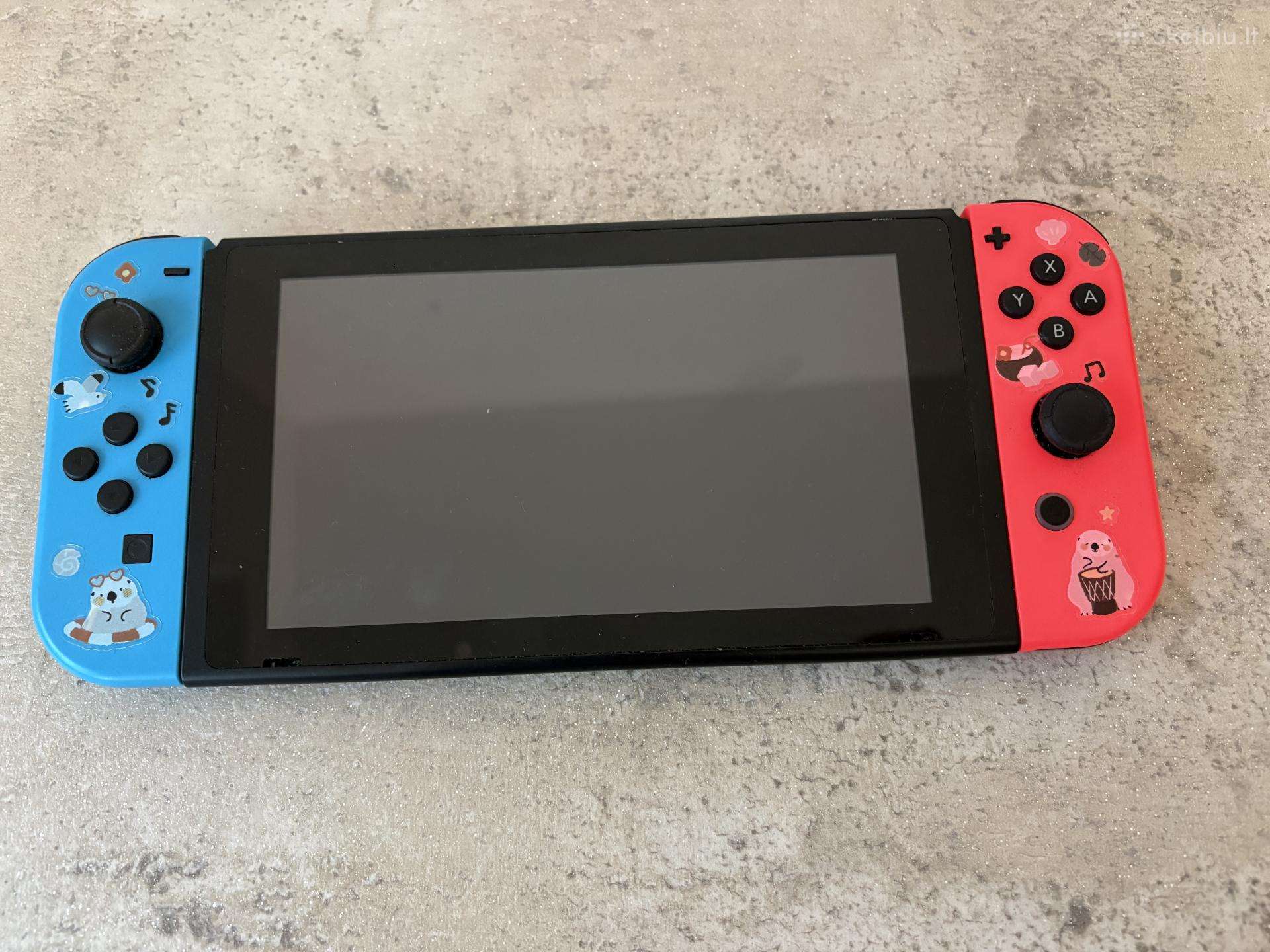 Parduodamas nintendo switch su žaidimais