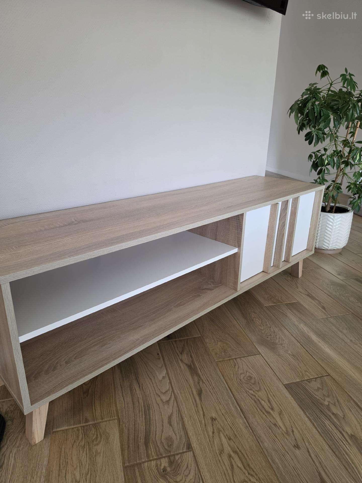 Parduodama TV spintelė / komoda