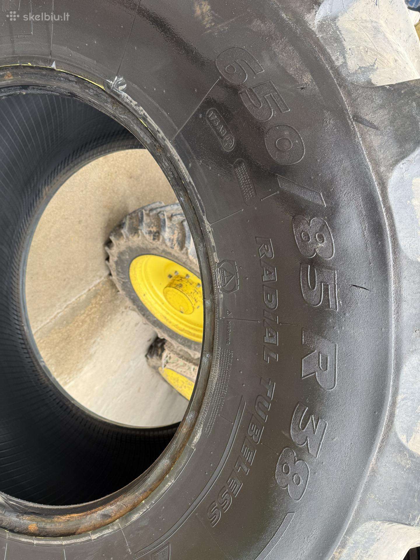 650/85r38 Michelin