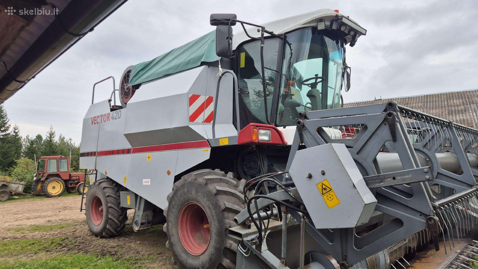 Rostselmash 420, combine harvesters