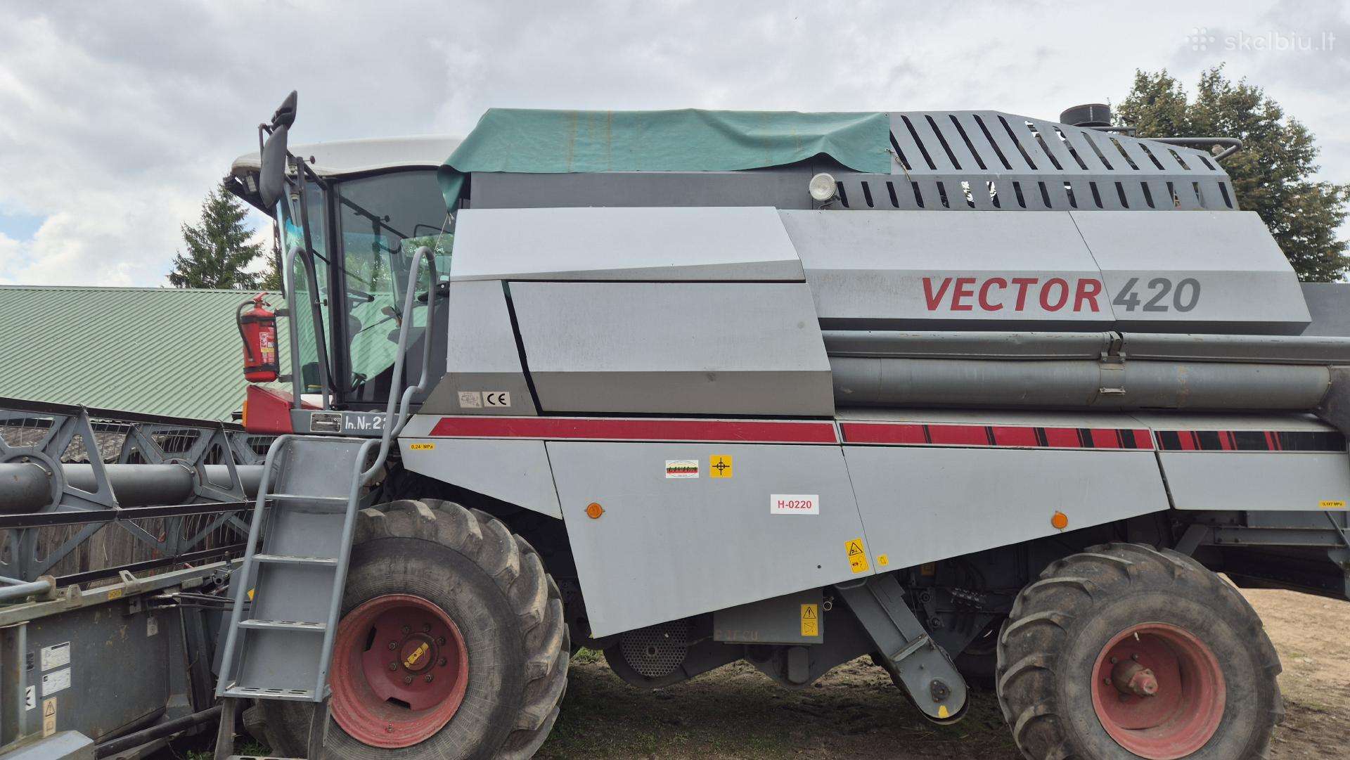 Rostselmash 420, combine harvesters
