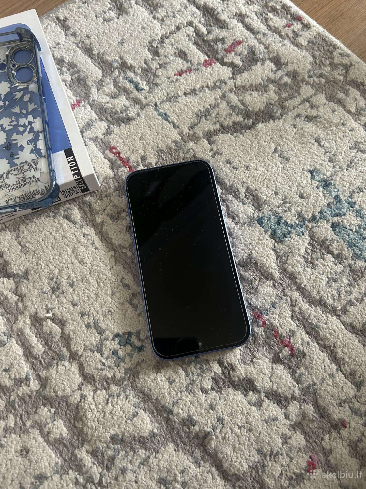 iPhone 16